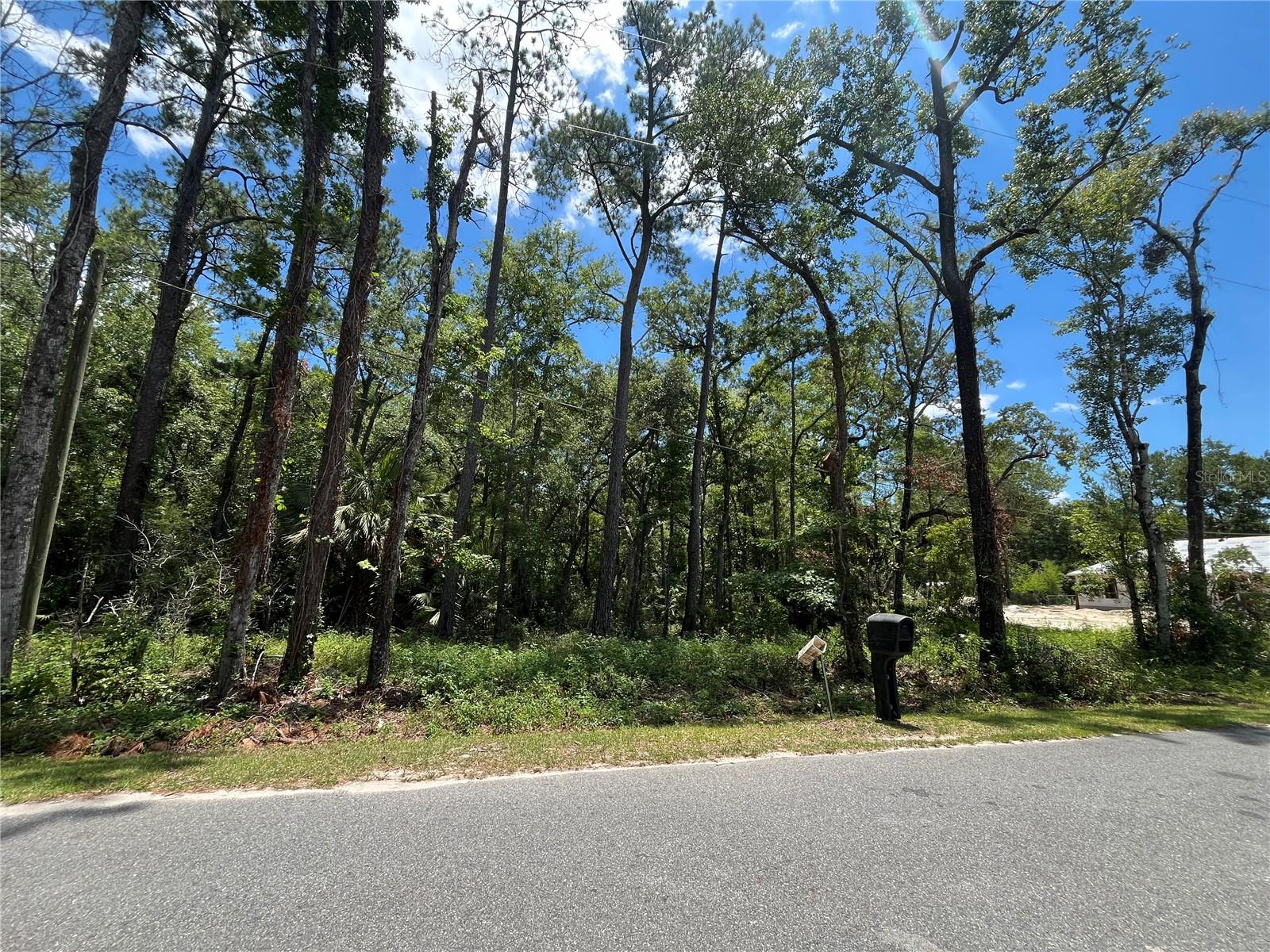 Image 7 of 9 For Franklin Drive