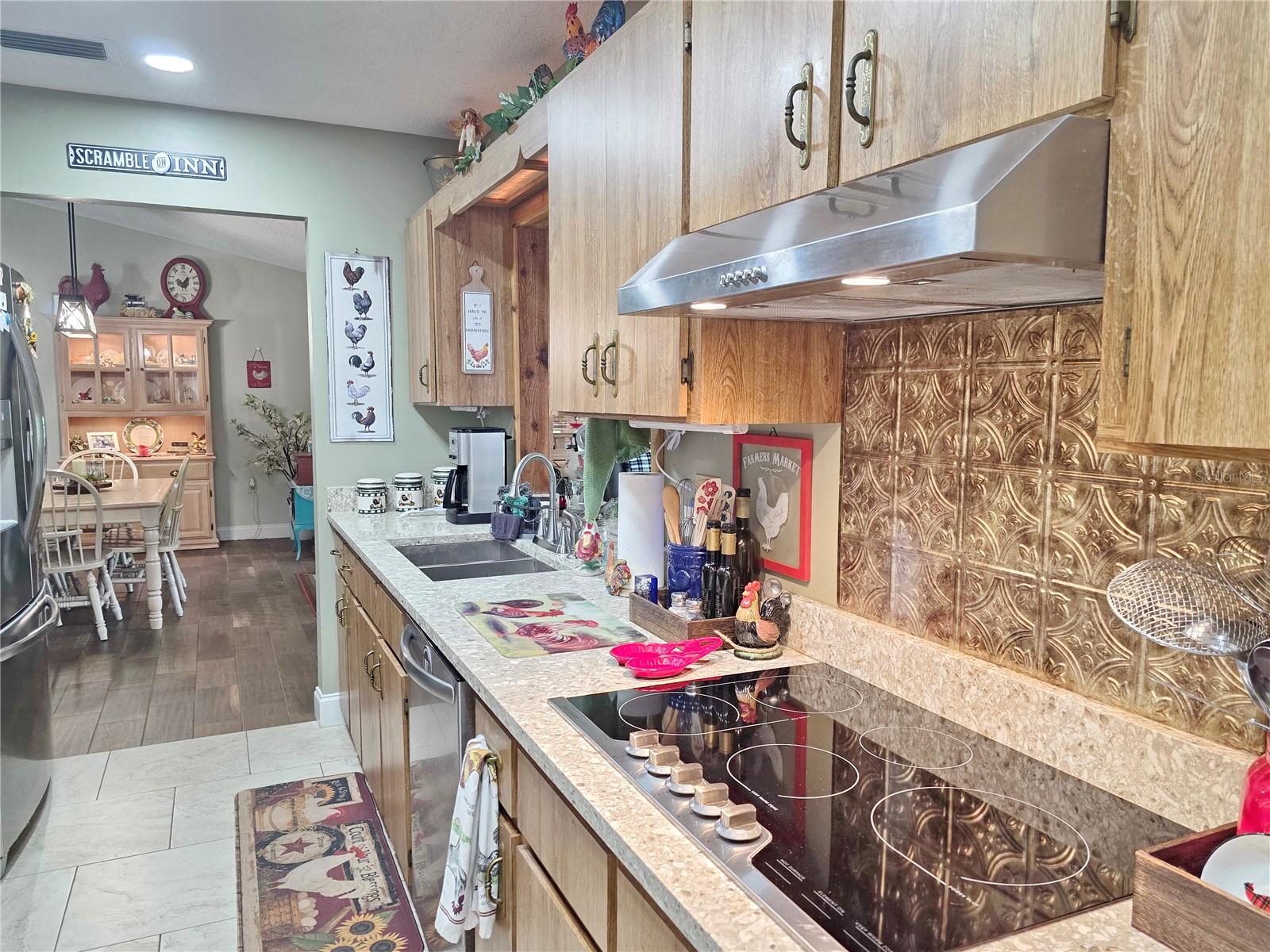 Image 14 of 52 For 3701 25th Street
