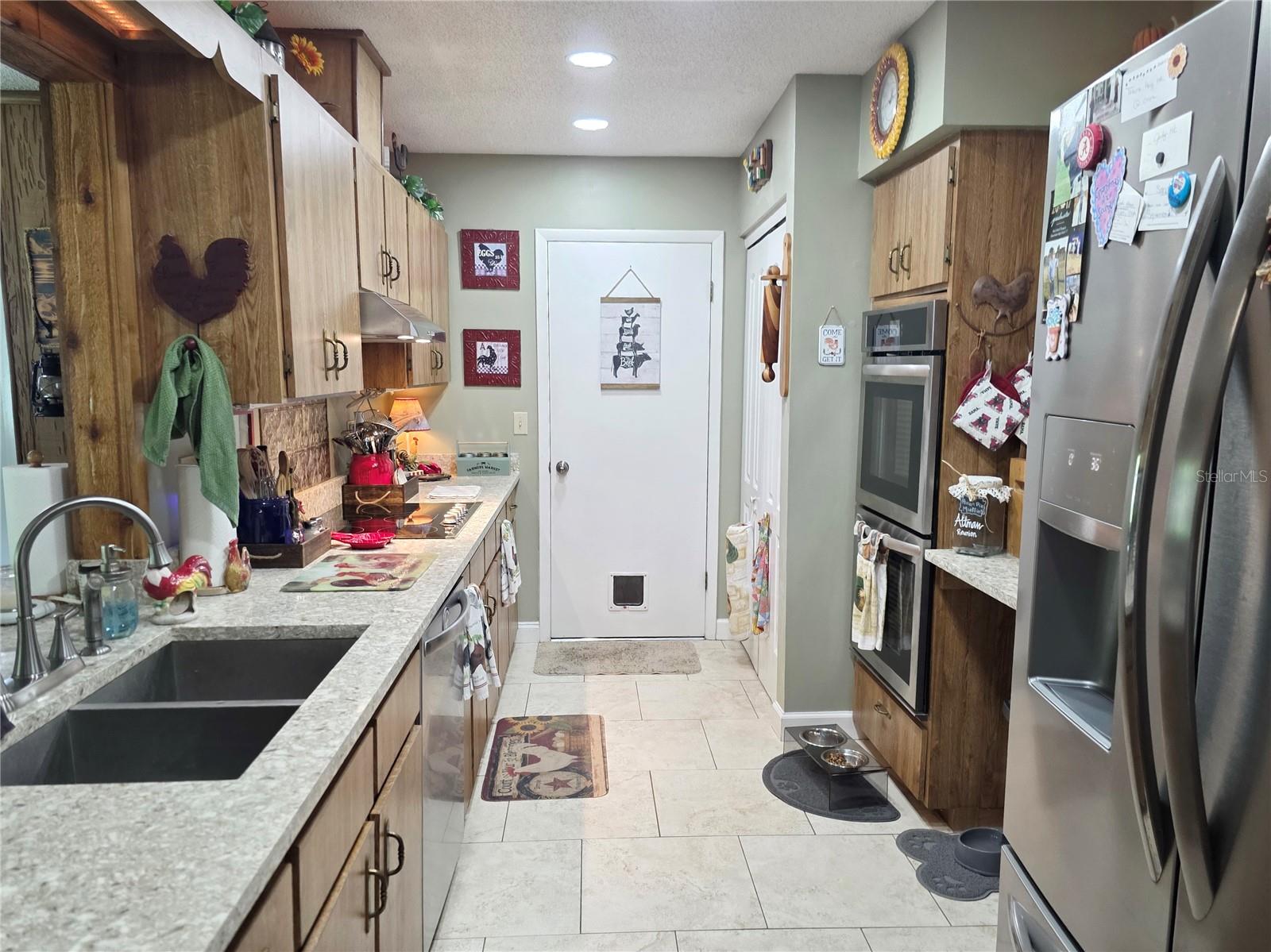 Image 16 of 52 For 3701 25th Street