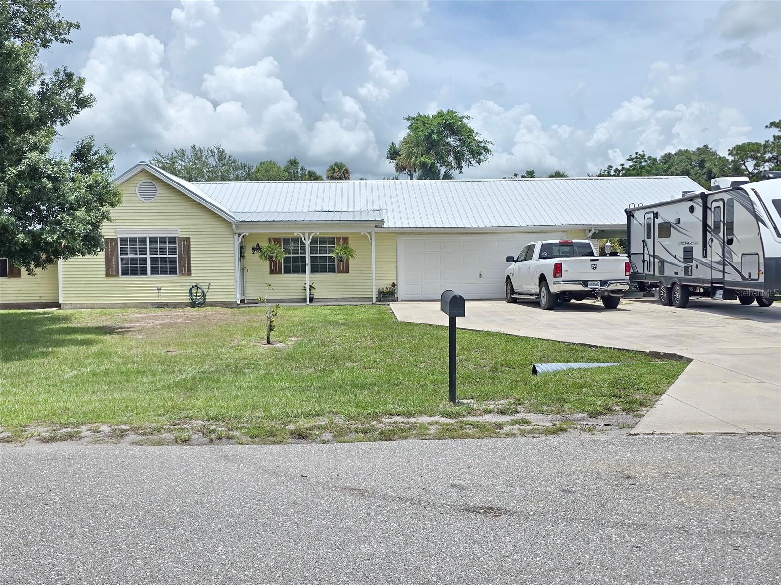 Image 3 of 52 For 3701 25th Street