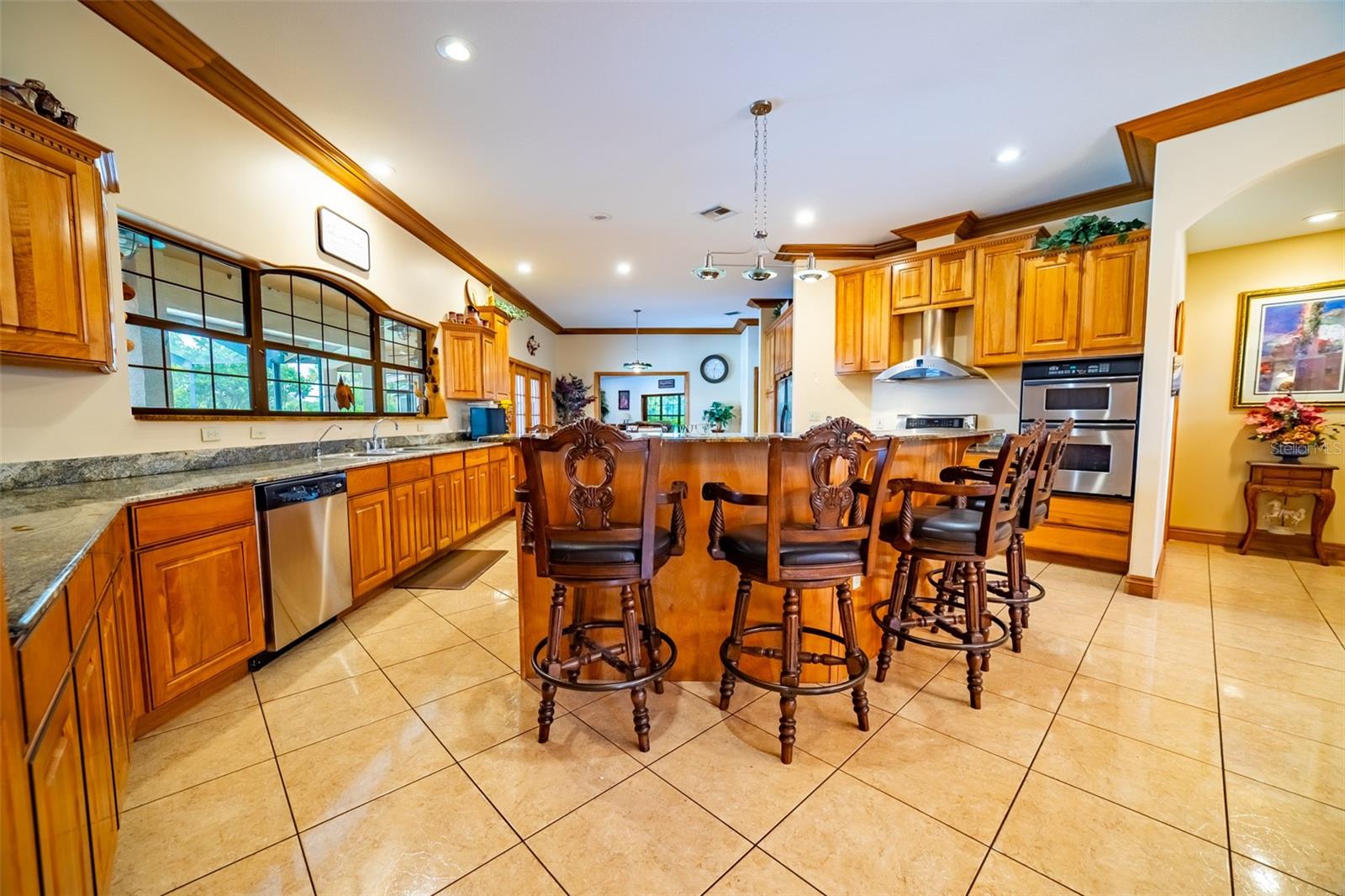 Image 16 of 41 For 2085 4th Street