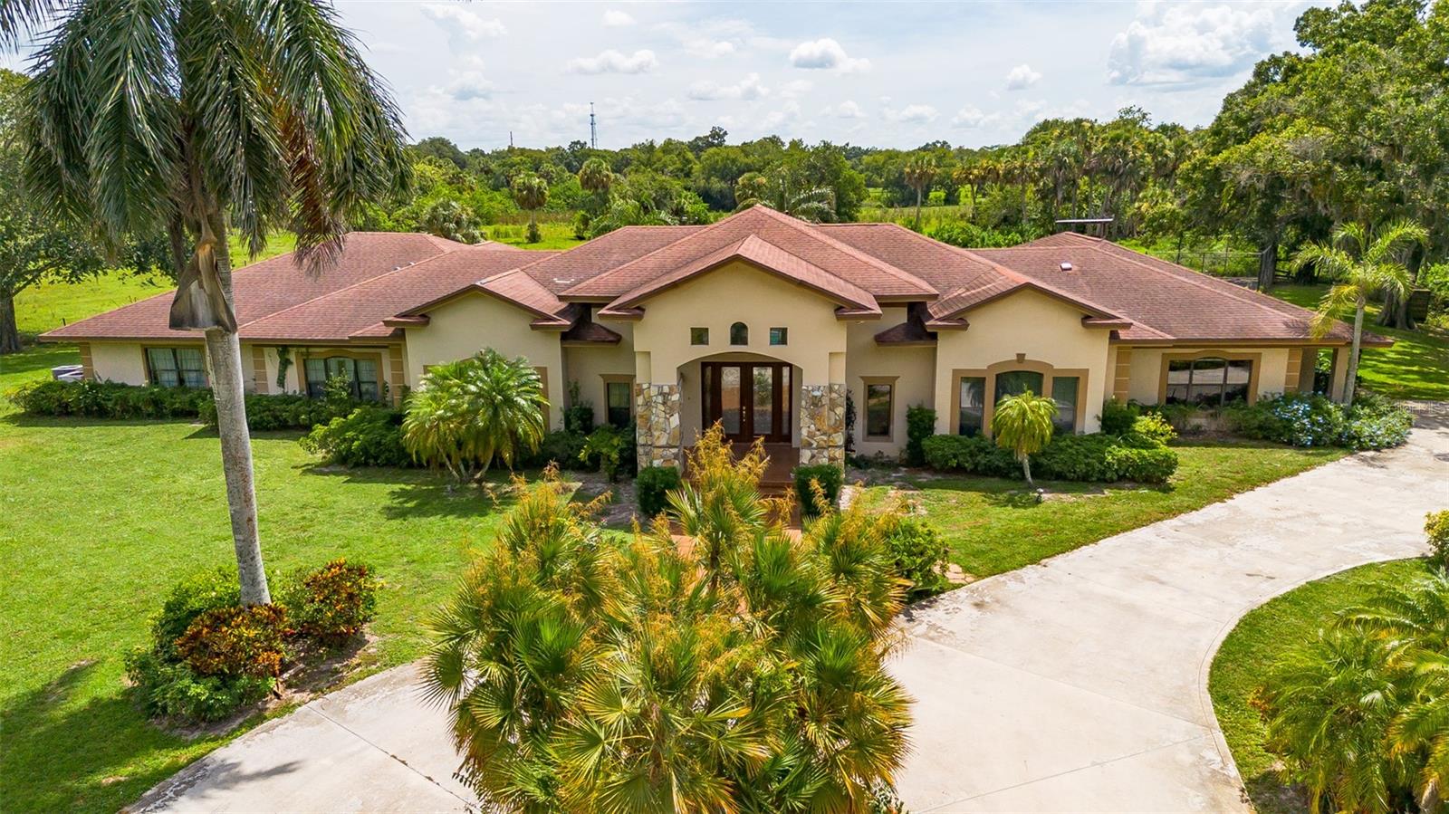 Image 2 of 41 For 2085 4th Street