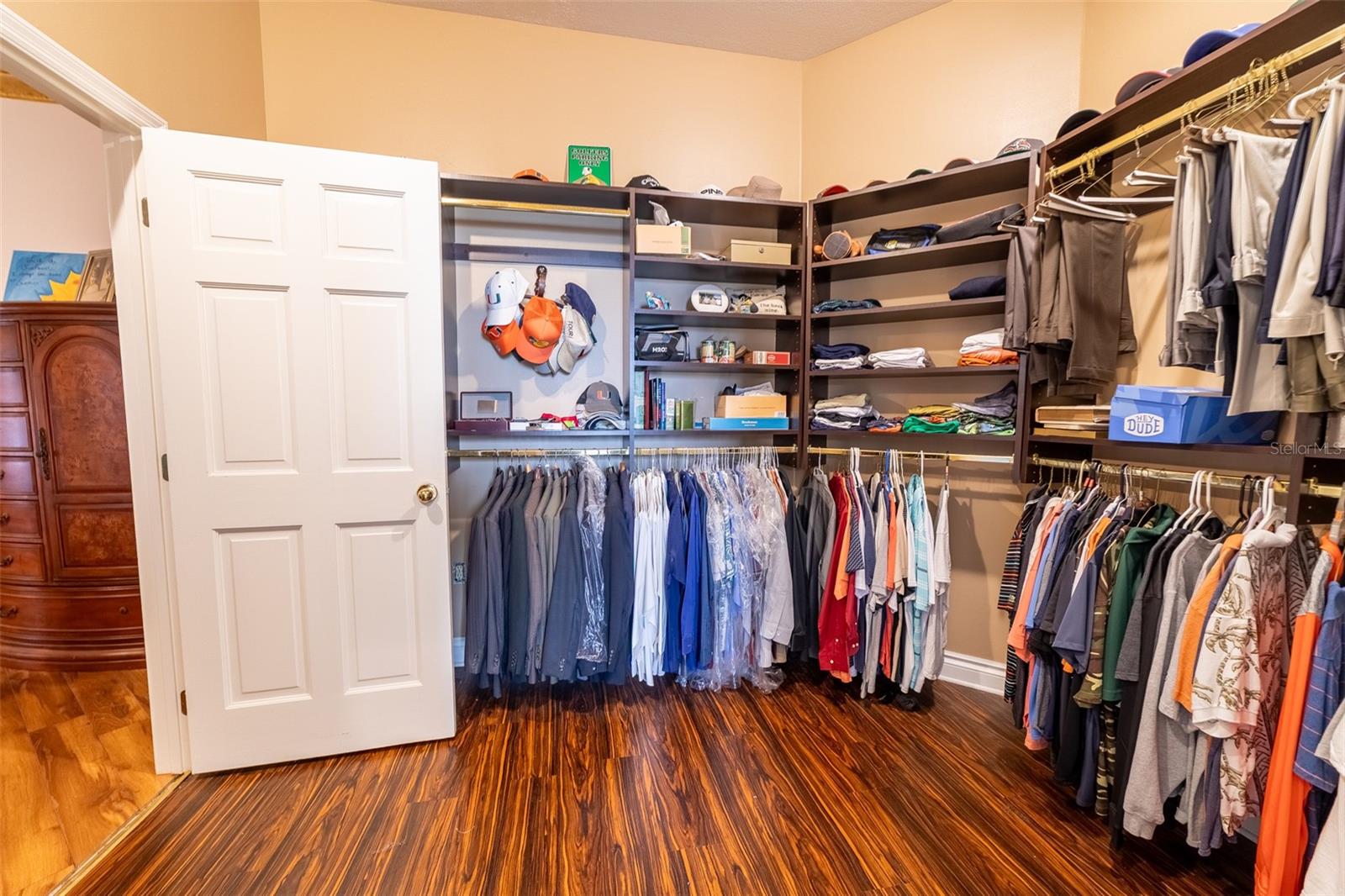 Image 40 of 41 For 2085 4th Street