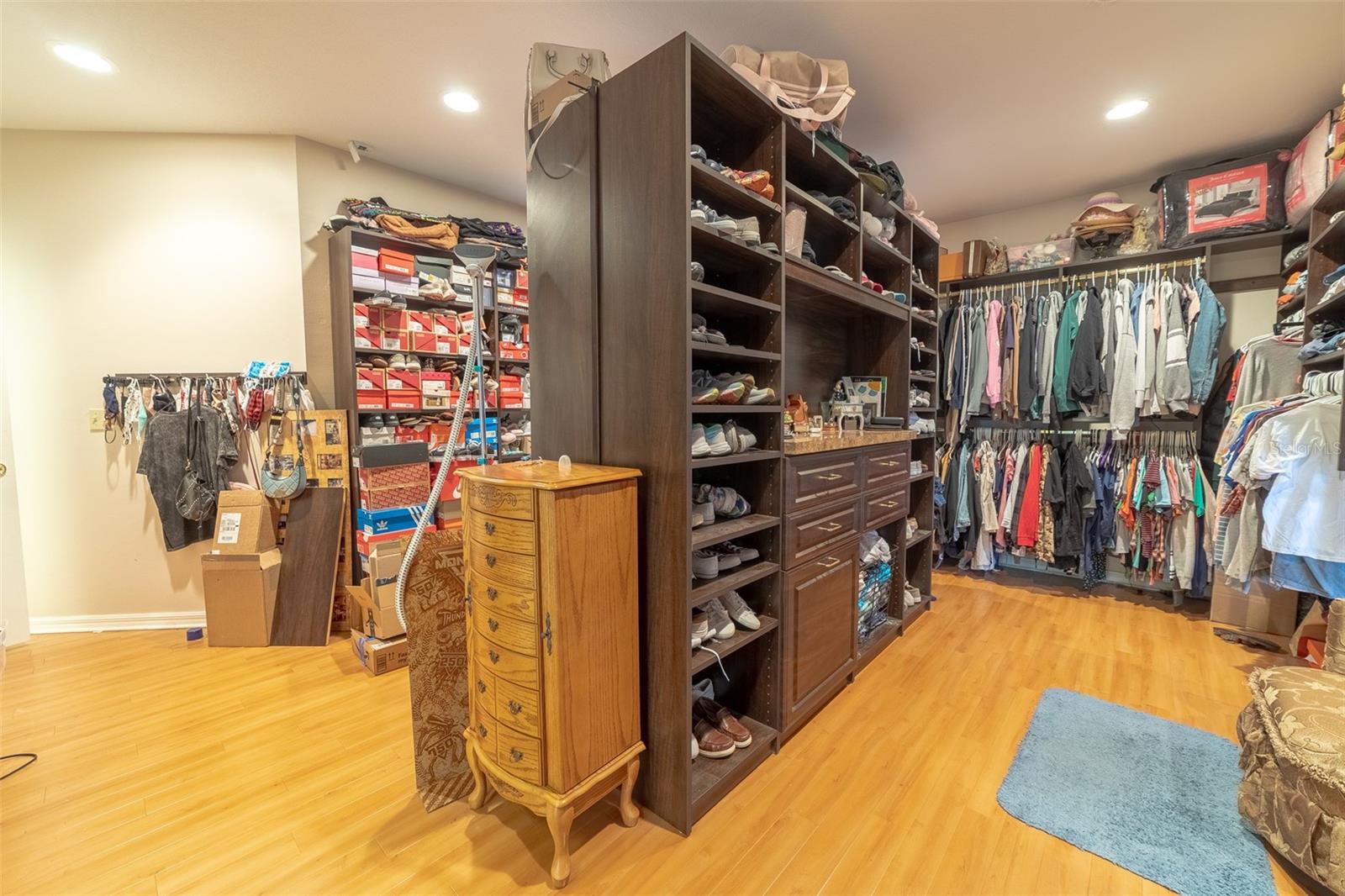Image 47 of 72 For 2085 4th Street