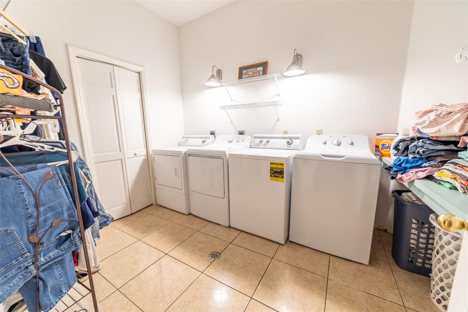 Image 52 of 72 For 2085 4th Street