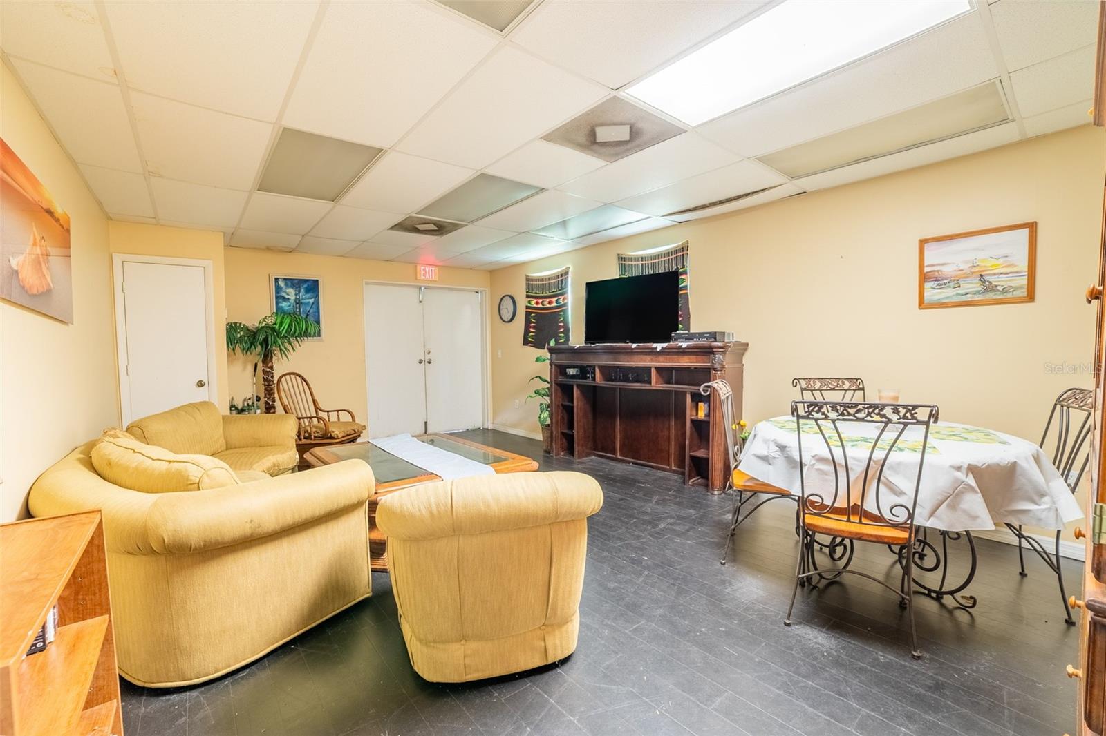 Image 65 of 72 For 2085 4th Street