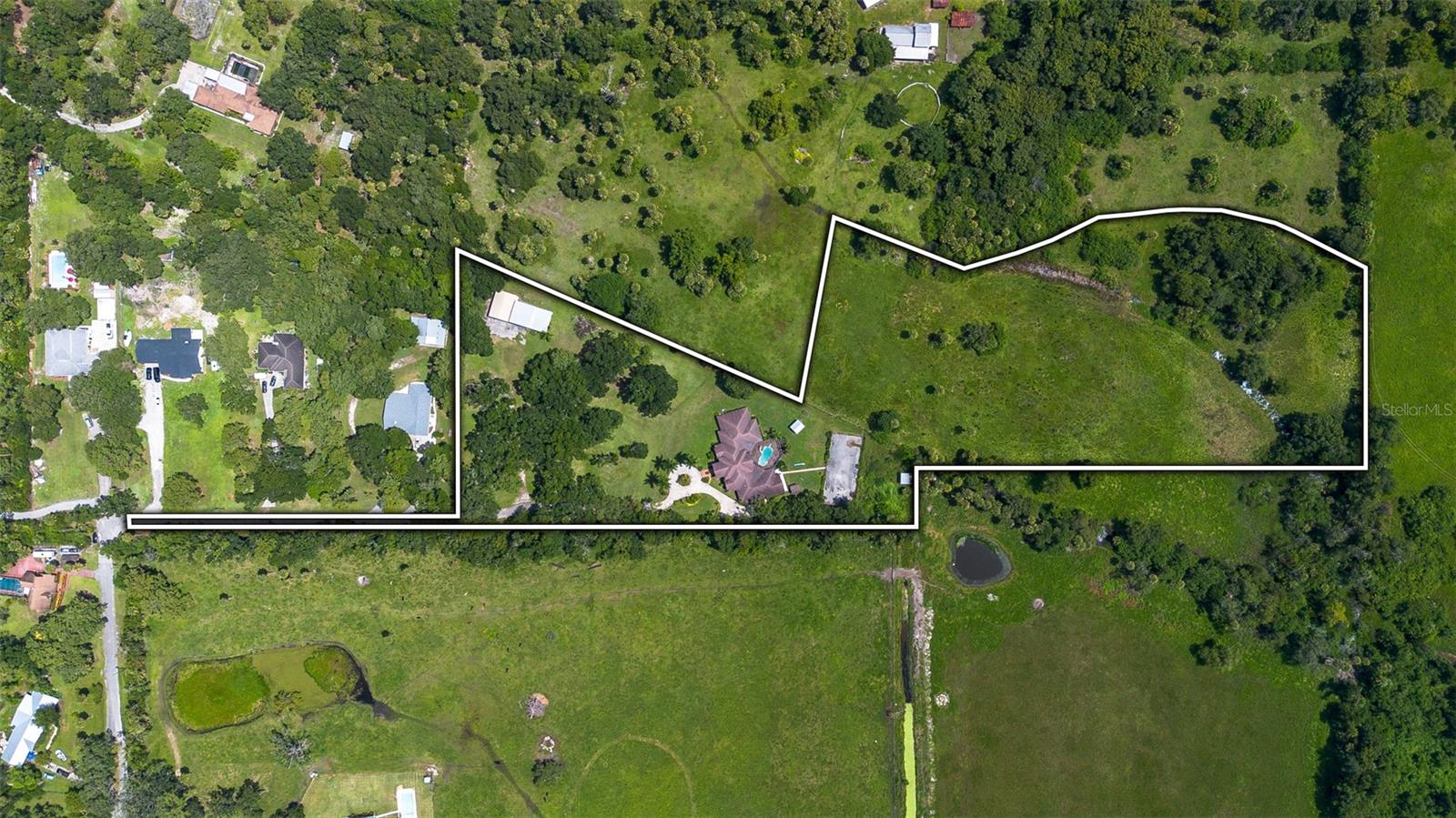 Image 8 of 41 For 2085 4th Street