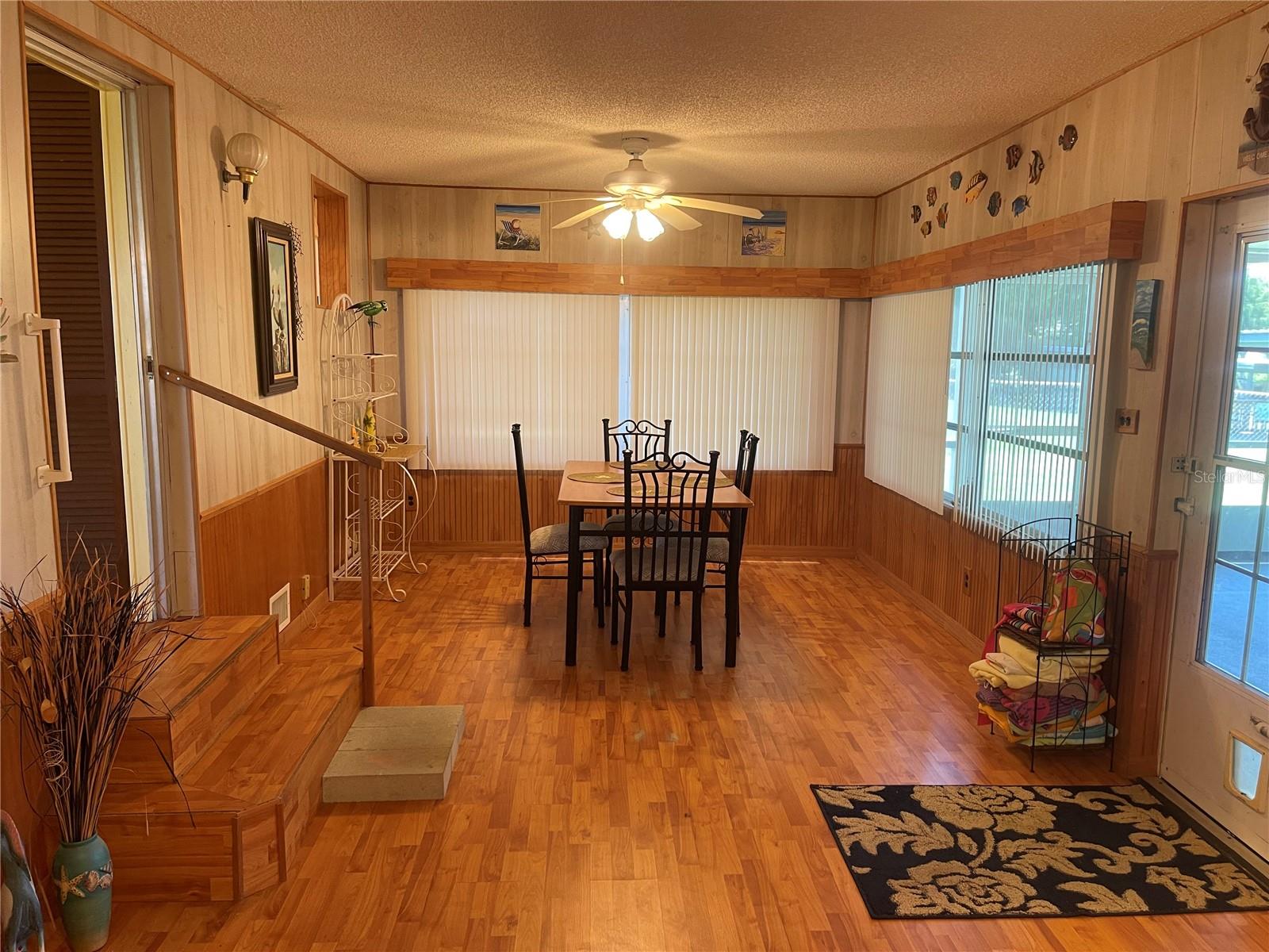 Image 23 of 40 For 3009 23rd Street Se