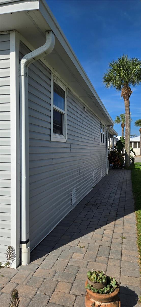 Image 3 of 17 For 6475 51st Street