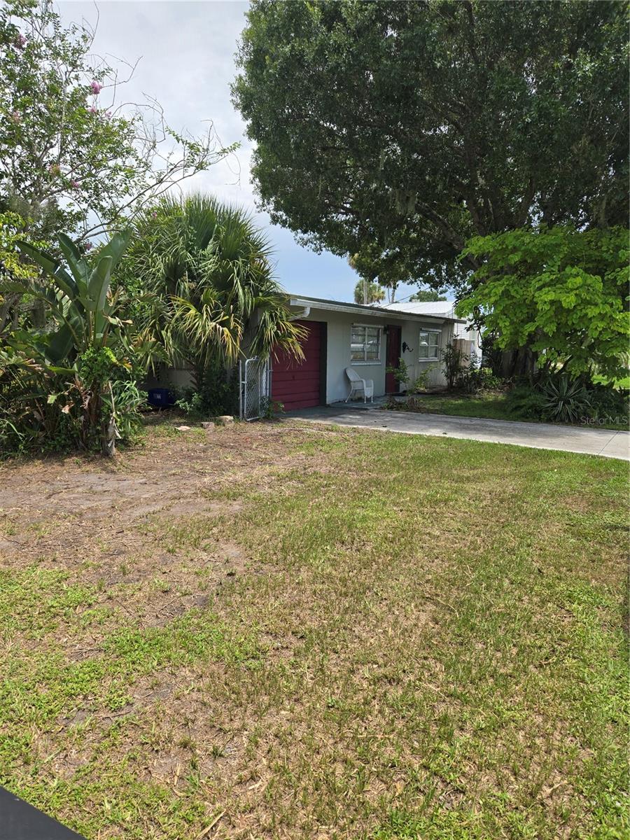 Image 3 of 36 For 2001 8th Avenue