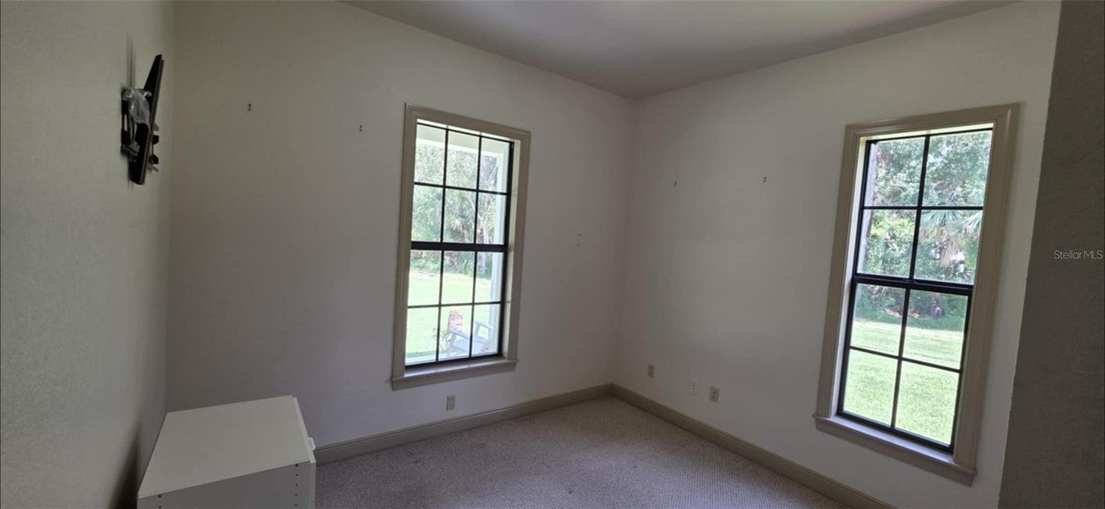 Image 19 of 31 For 8991 Springhaven Avenue
