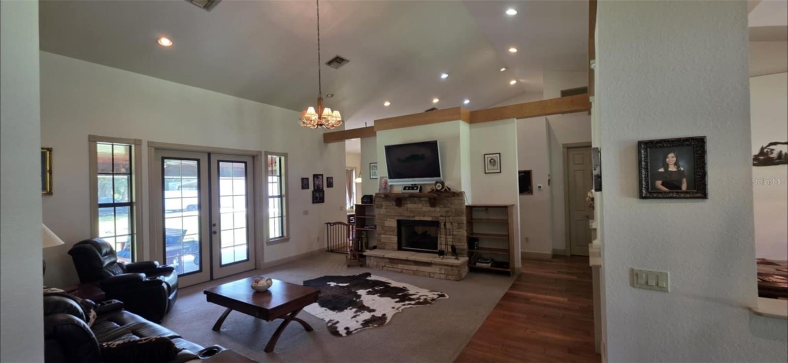 Image 6 of 31 For 8991 Springhaven Avenue