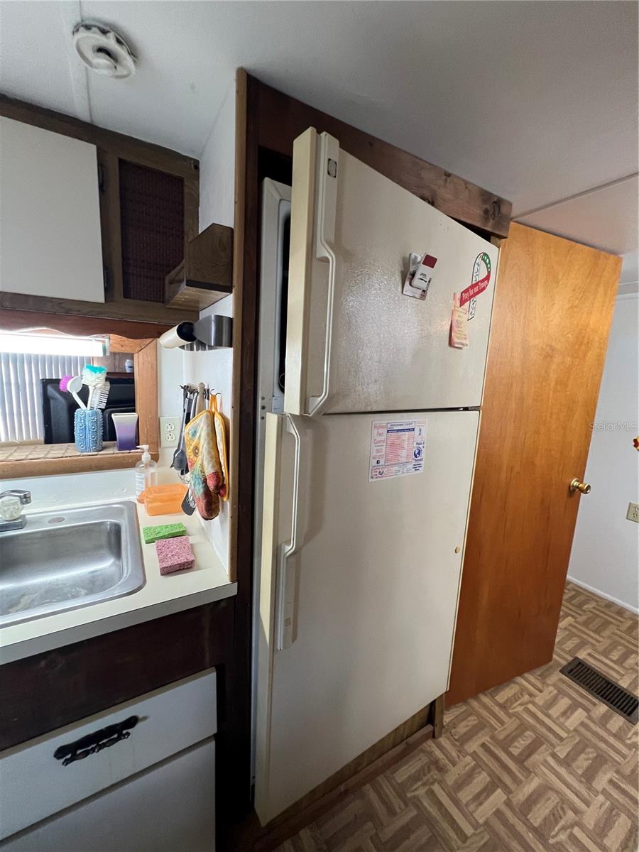 Image 17 of 21 For 6695 56th Street