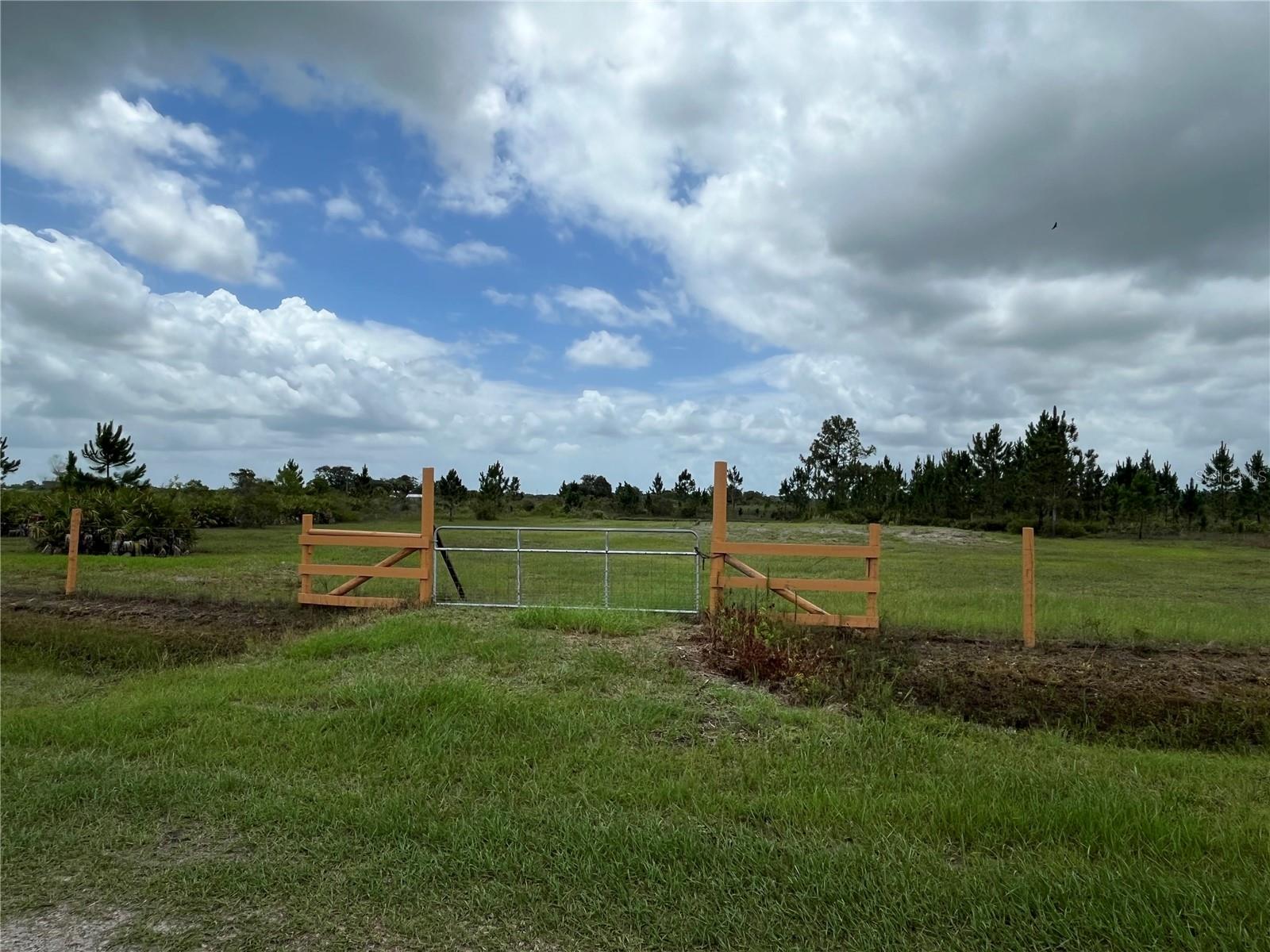Details for 19092 250th Street, OKEECHOBEE, FL 34972