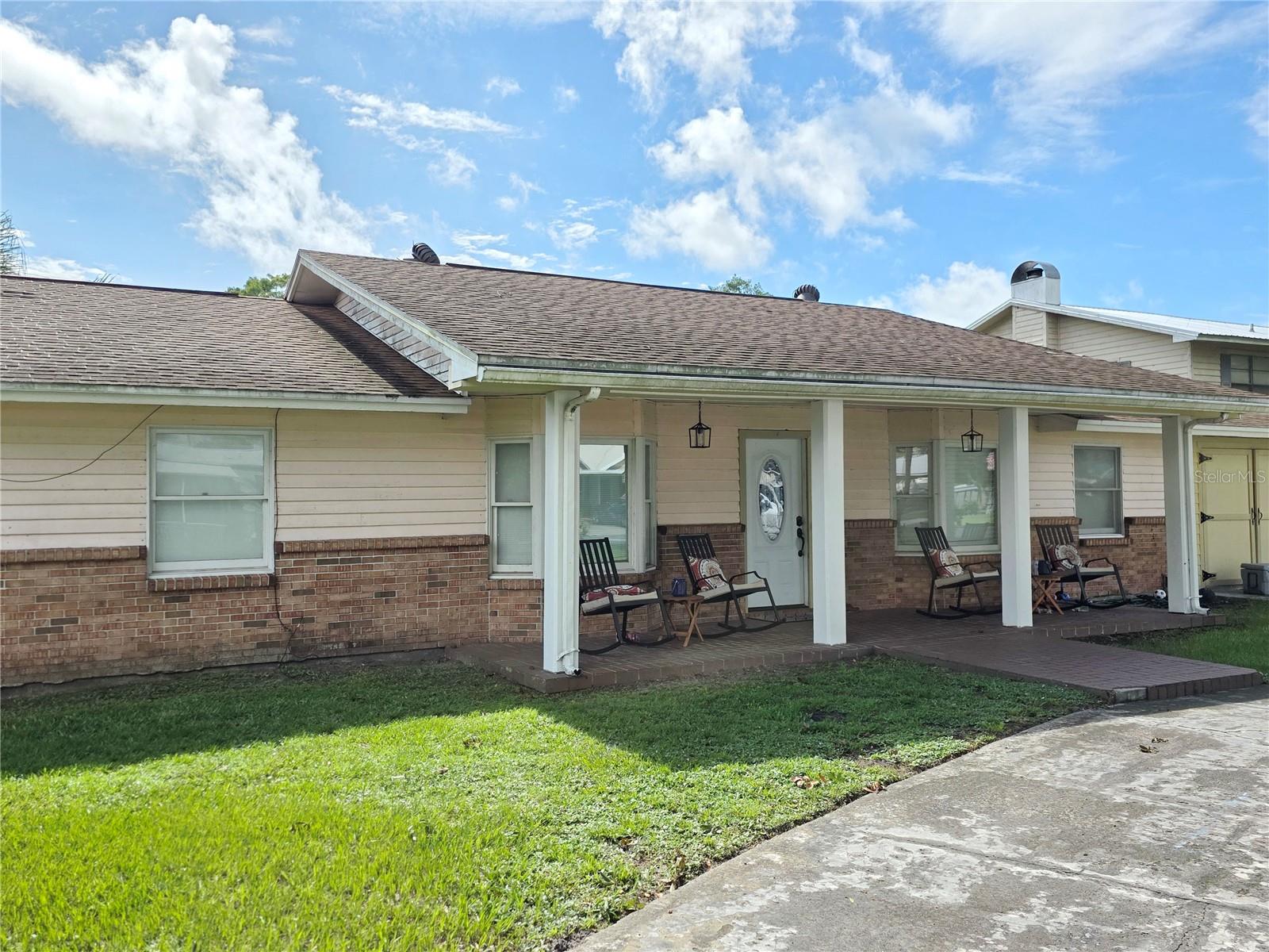 Image 2 of 16 For 2925 35th Avenue