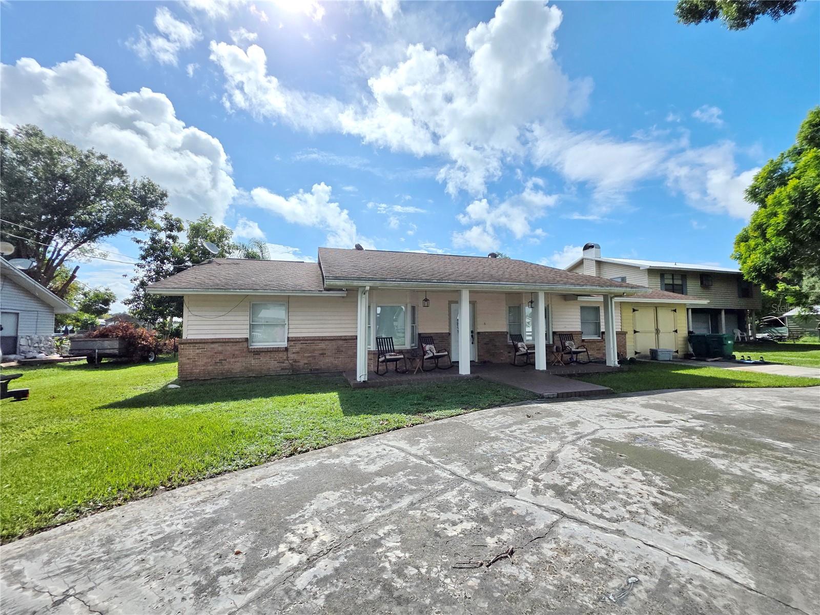 Image 4 of 16 For 2925 35th Avenue
