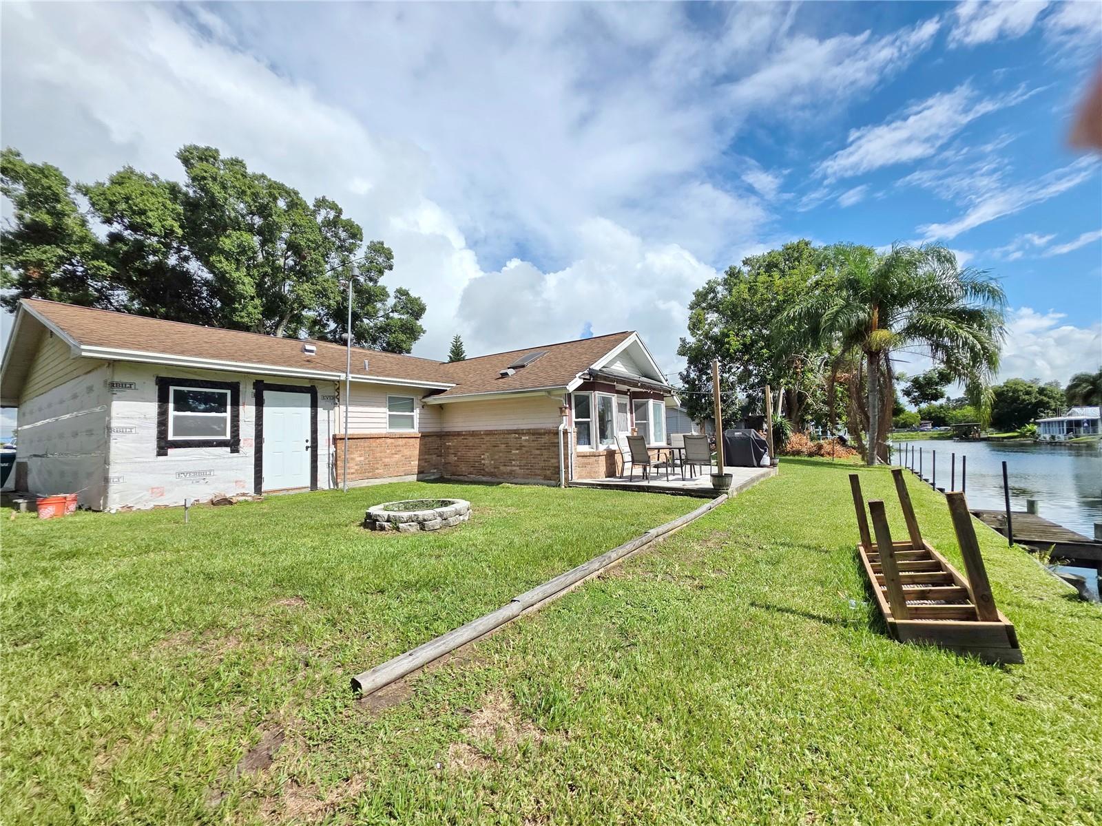 Image 5 of 16 For 2925 35th Avenue