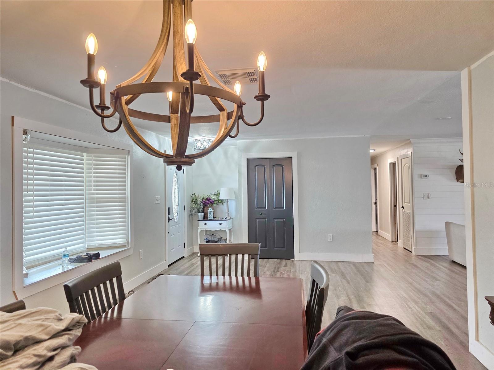 Image 6 of 16 For 2925 35th Avenue