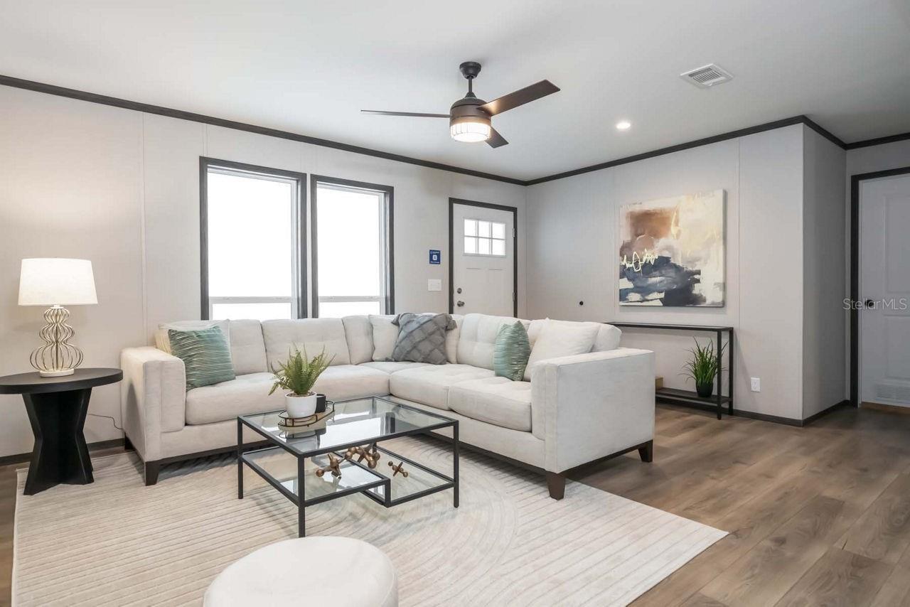 Image 12 of 21 For 21122 278th Street
