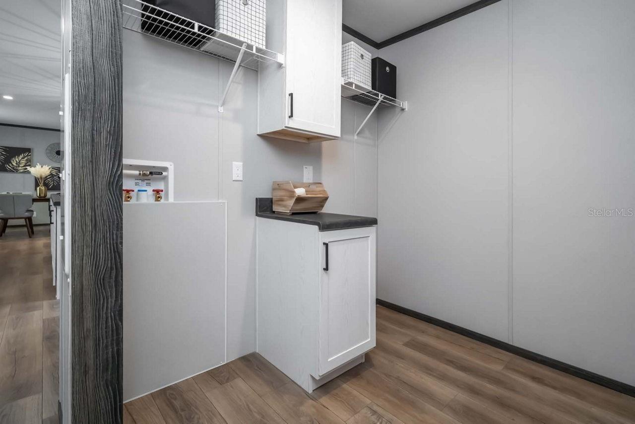 Image 20 of 21 For 21122 278th Street