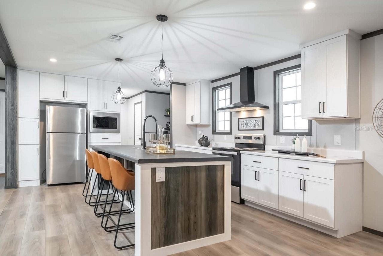 Image 6 of 21 For 21122 278th Street
