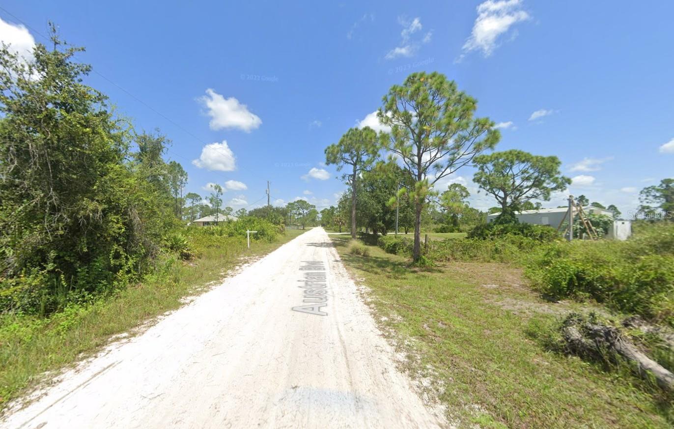 Image 19 of 20 For 8057 Austrian Boulevard