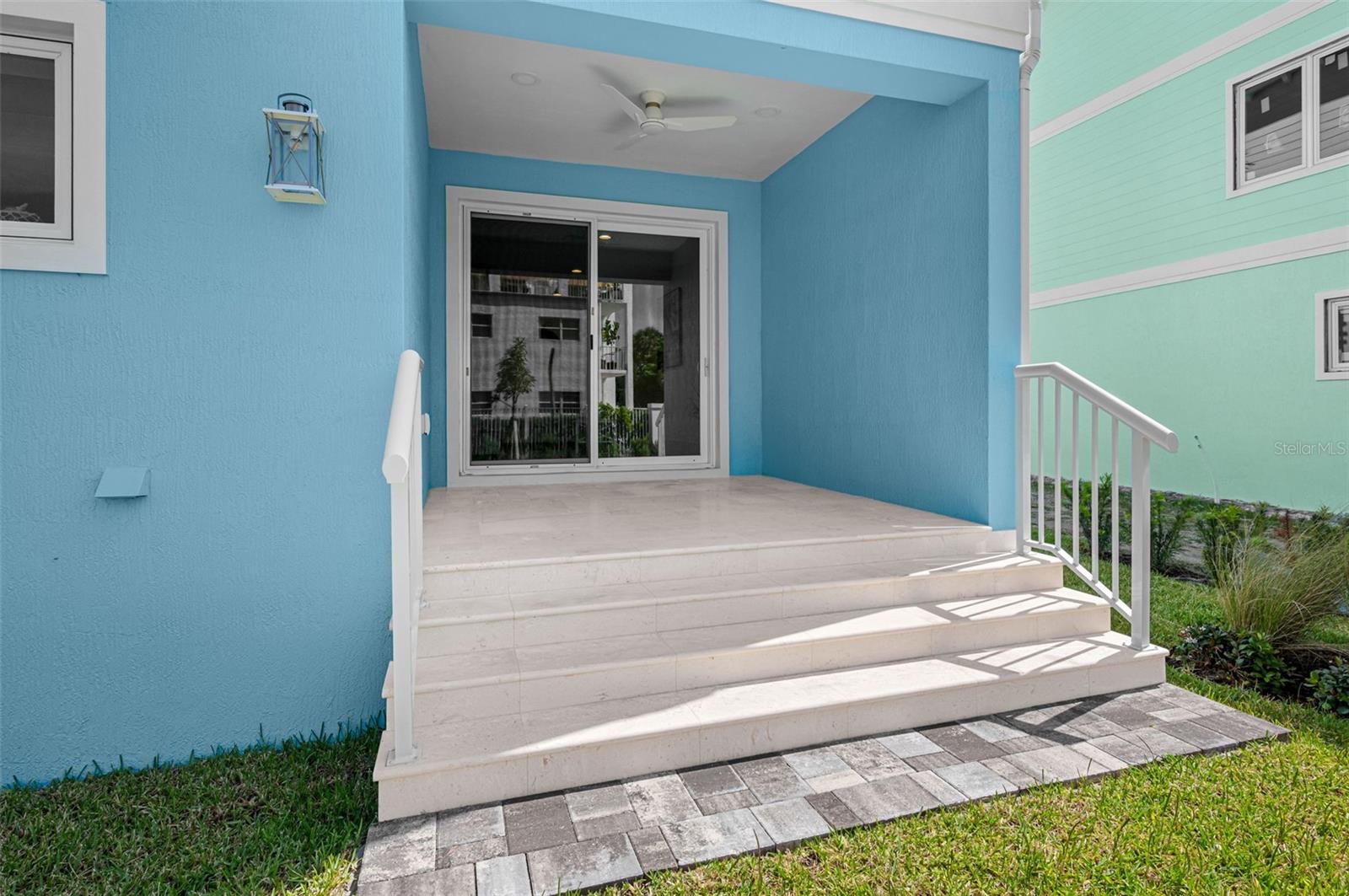 Image 11 of 37 For 523 Coral Sands Way