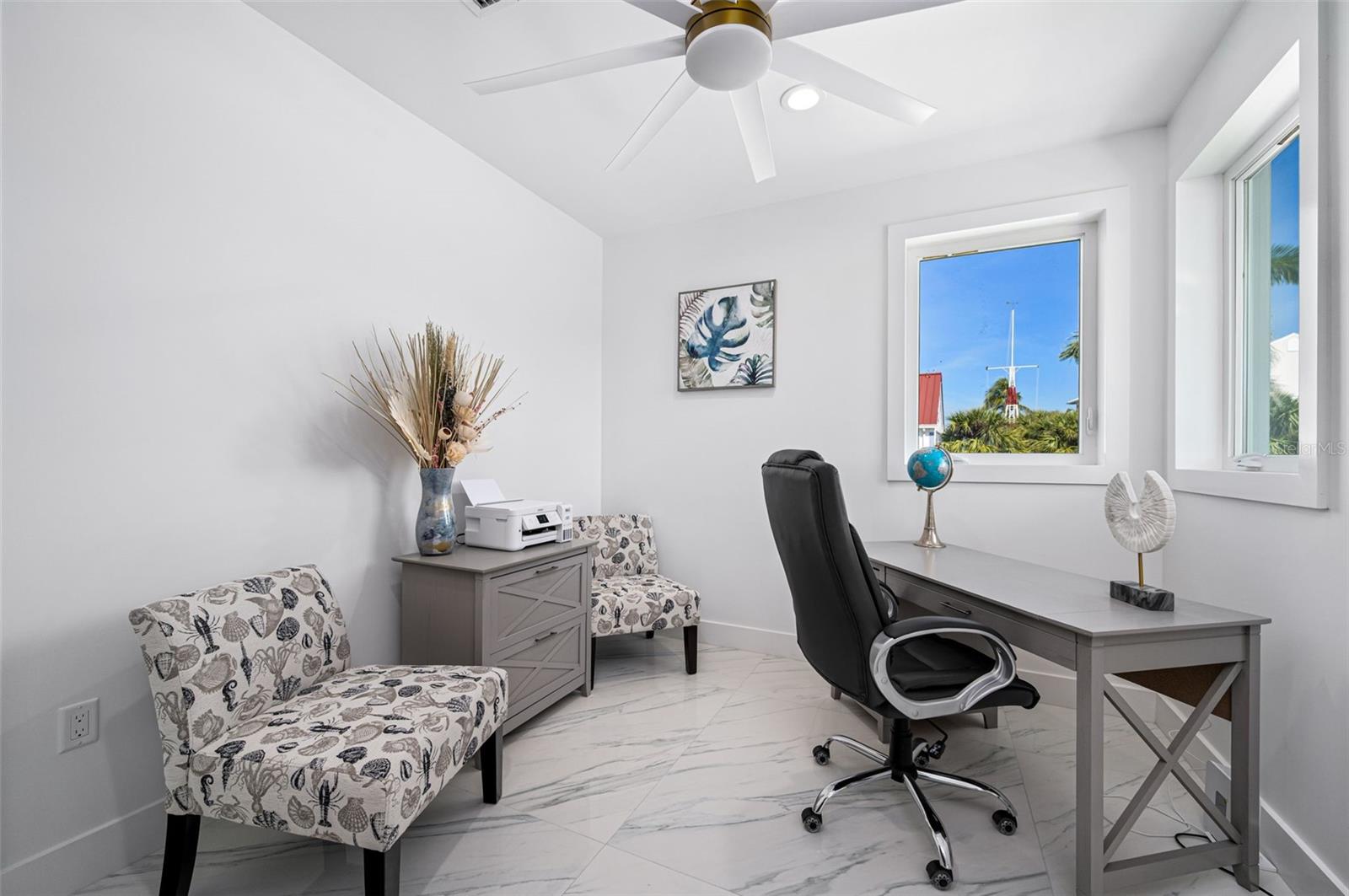 Image 21 of 37 For 523 Coral Sands Way