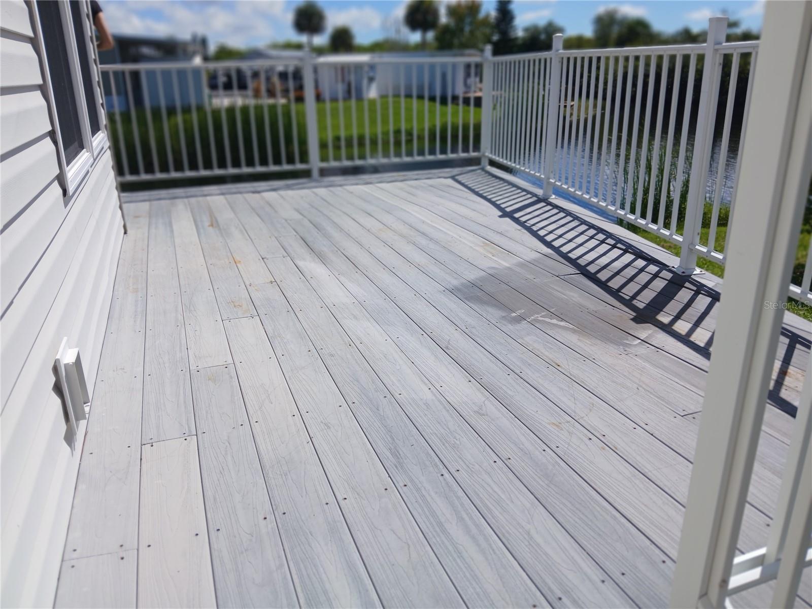 Image 6 of 21 For 14071 126 Terrace
