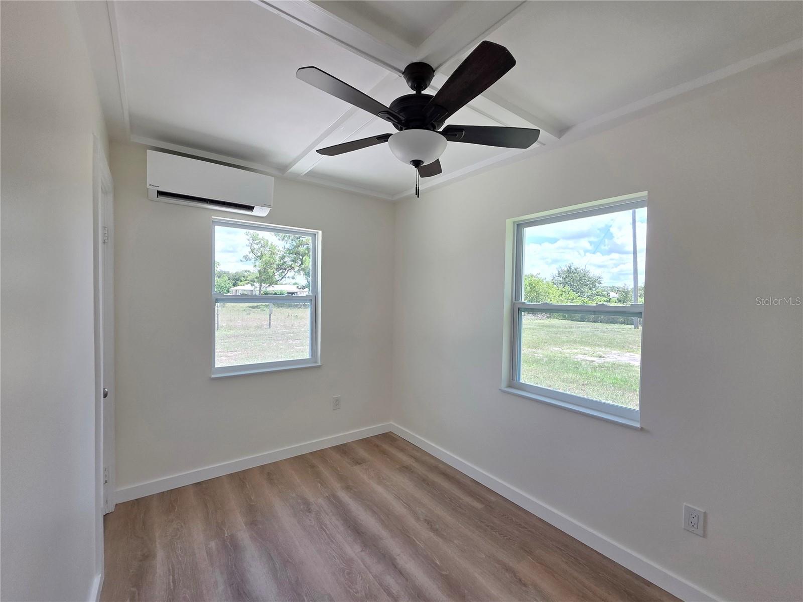 Image 30 of 39 For 1350 39th Boulevard