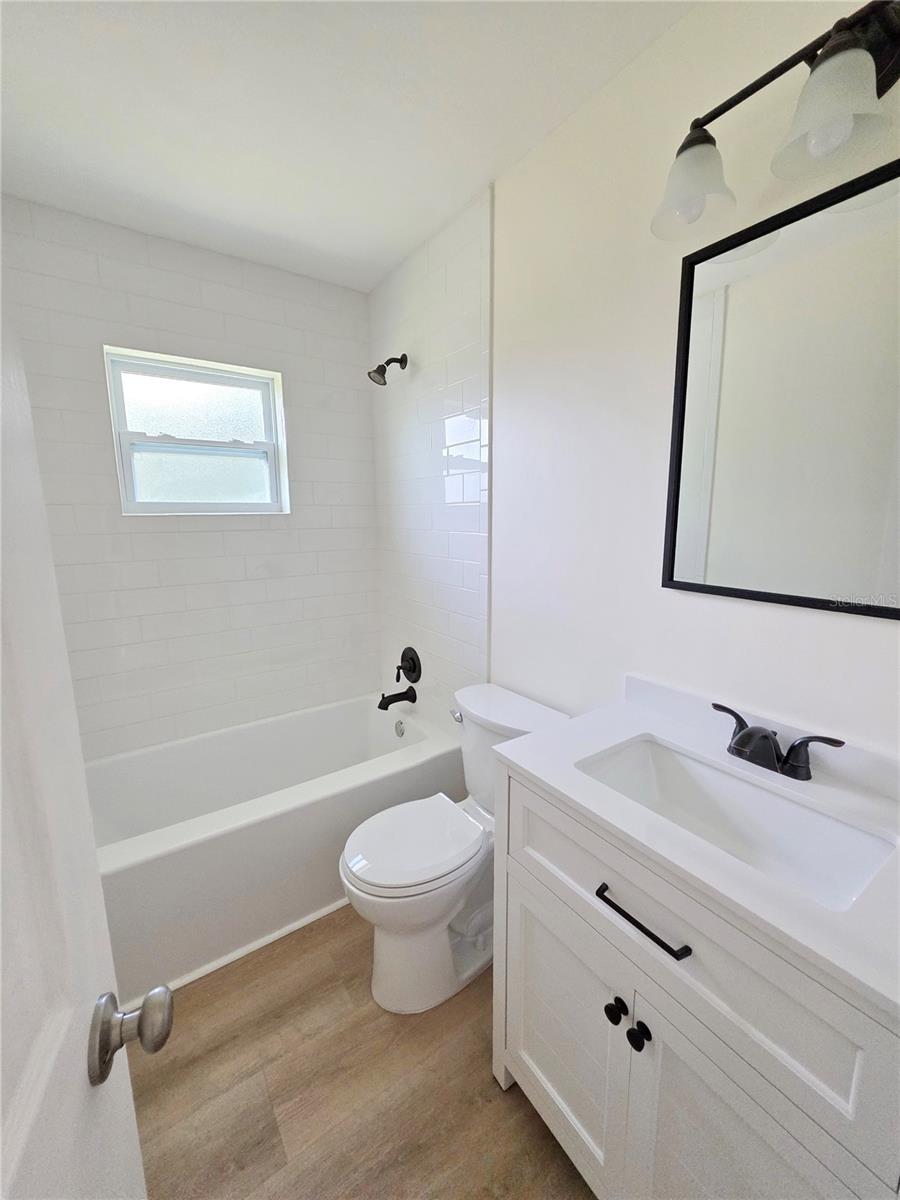Image 32 of 39 For 1350 39th Boulevard