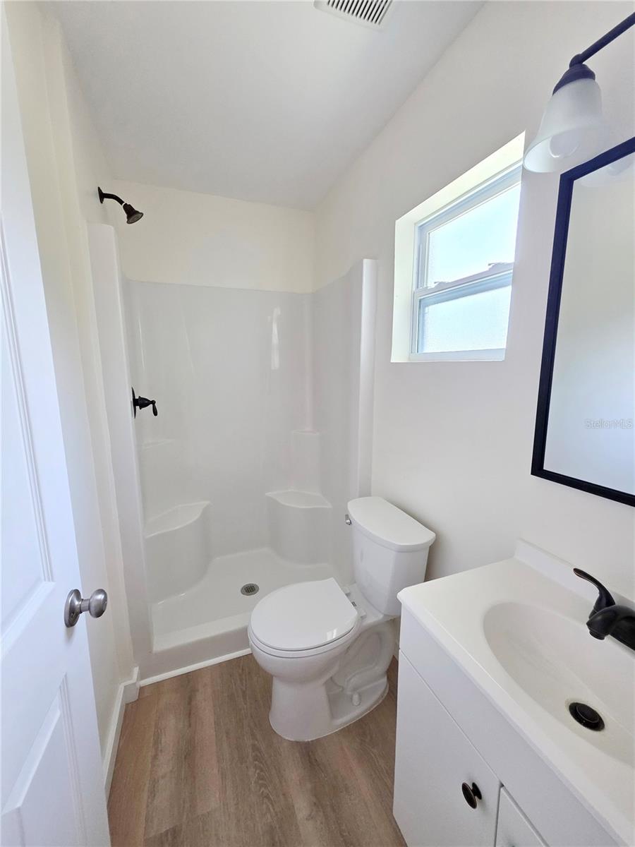 Image 33 of 39 For 1350 39th Boulevard