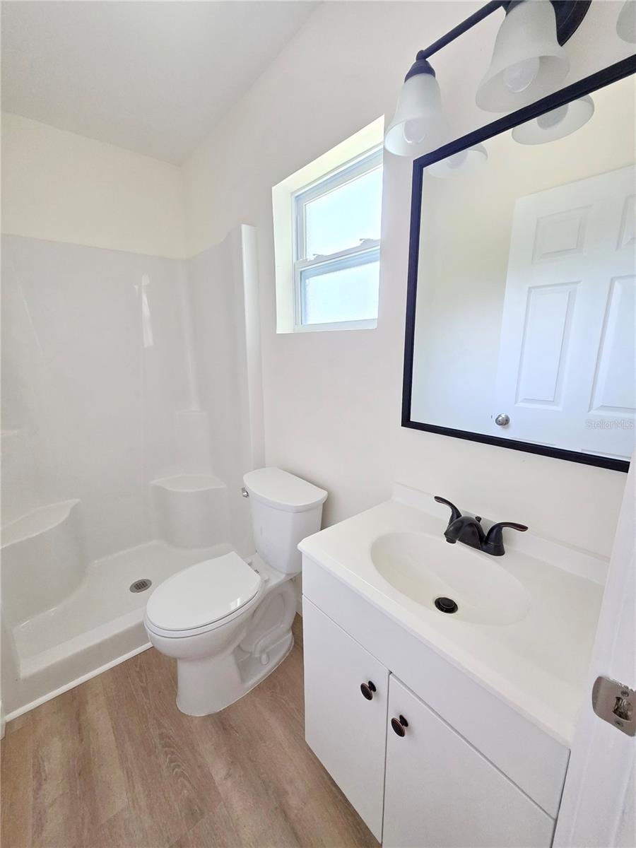 Image 34 of 39 For 1350 39th Boulevard