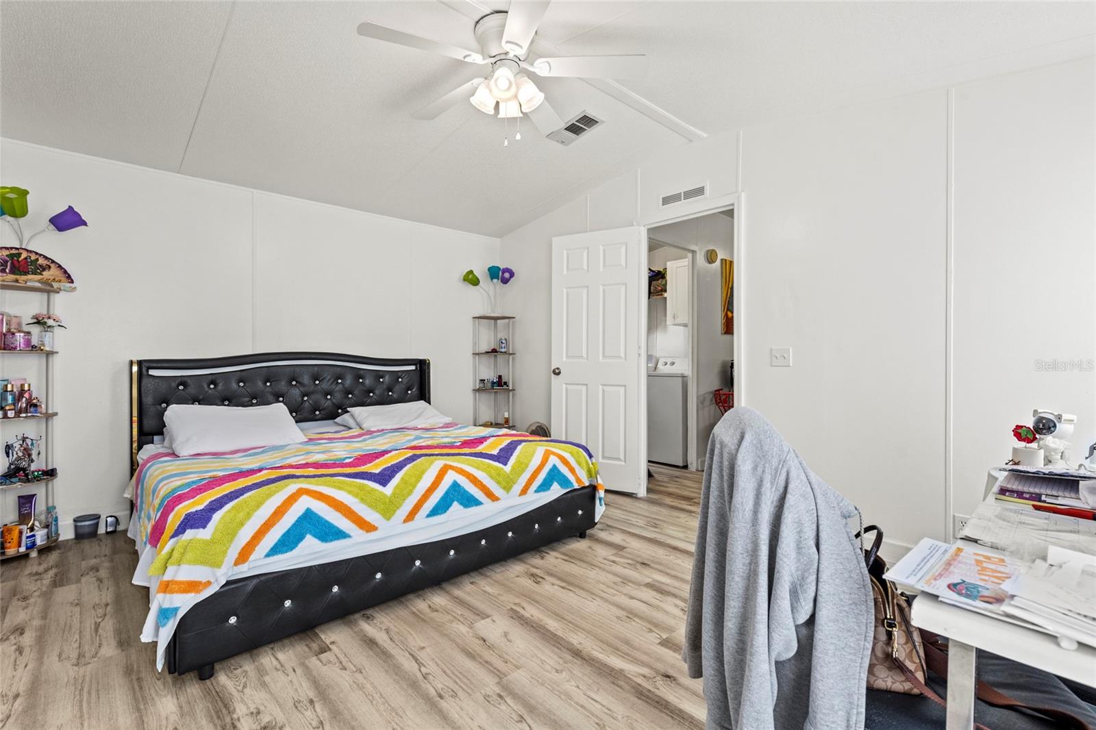Image 18 of 29 For 6585 7th Street