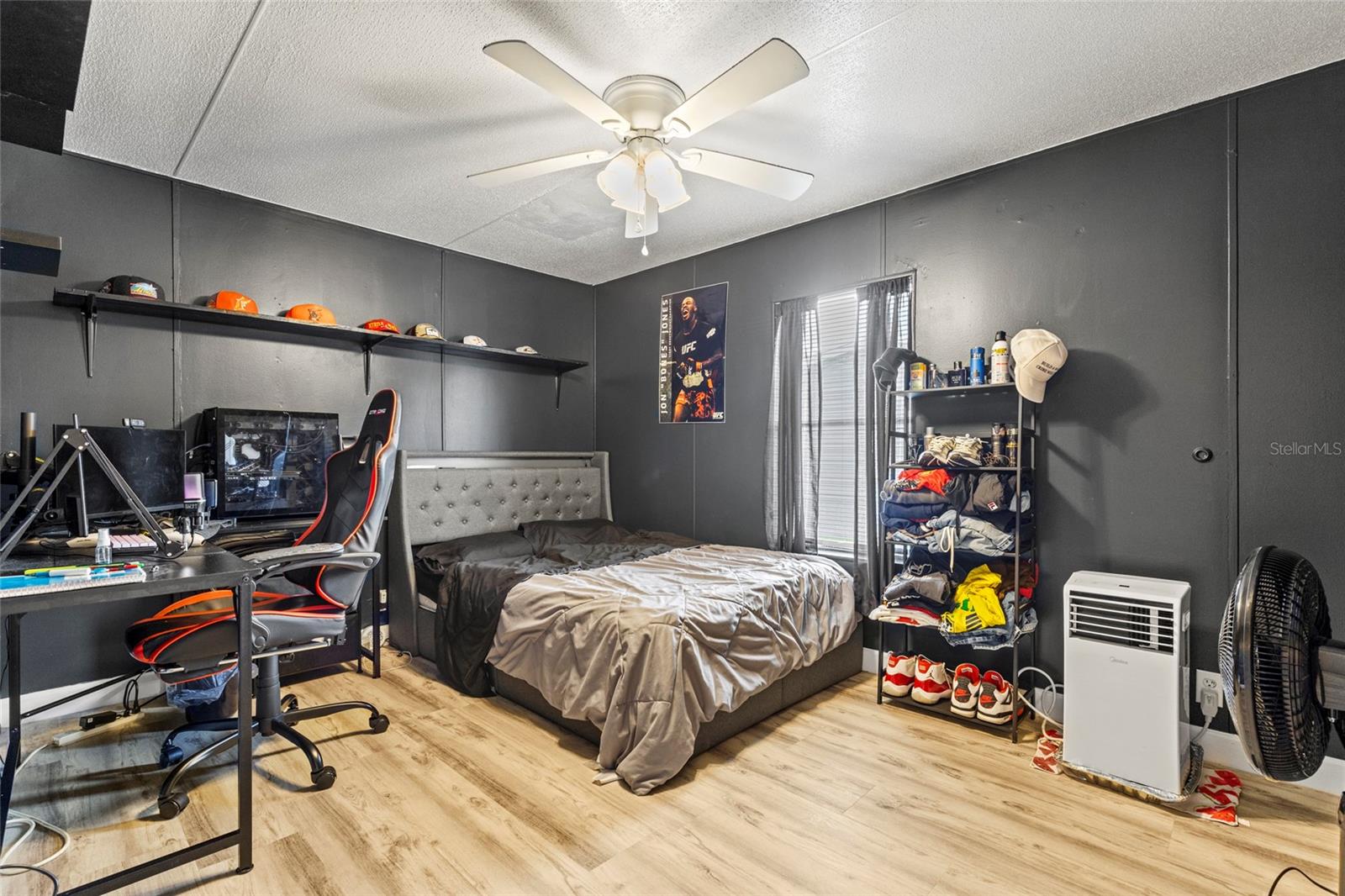Image 22 of 29 For 6585 7th Street