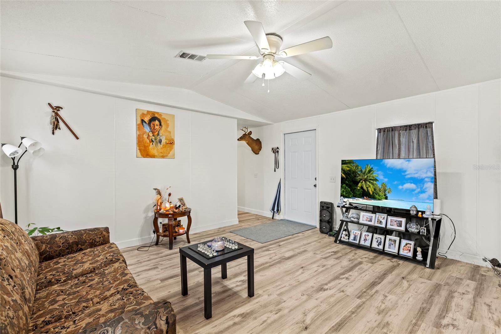 Image 9 of 29 For 6585 7th Street