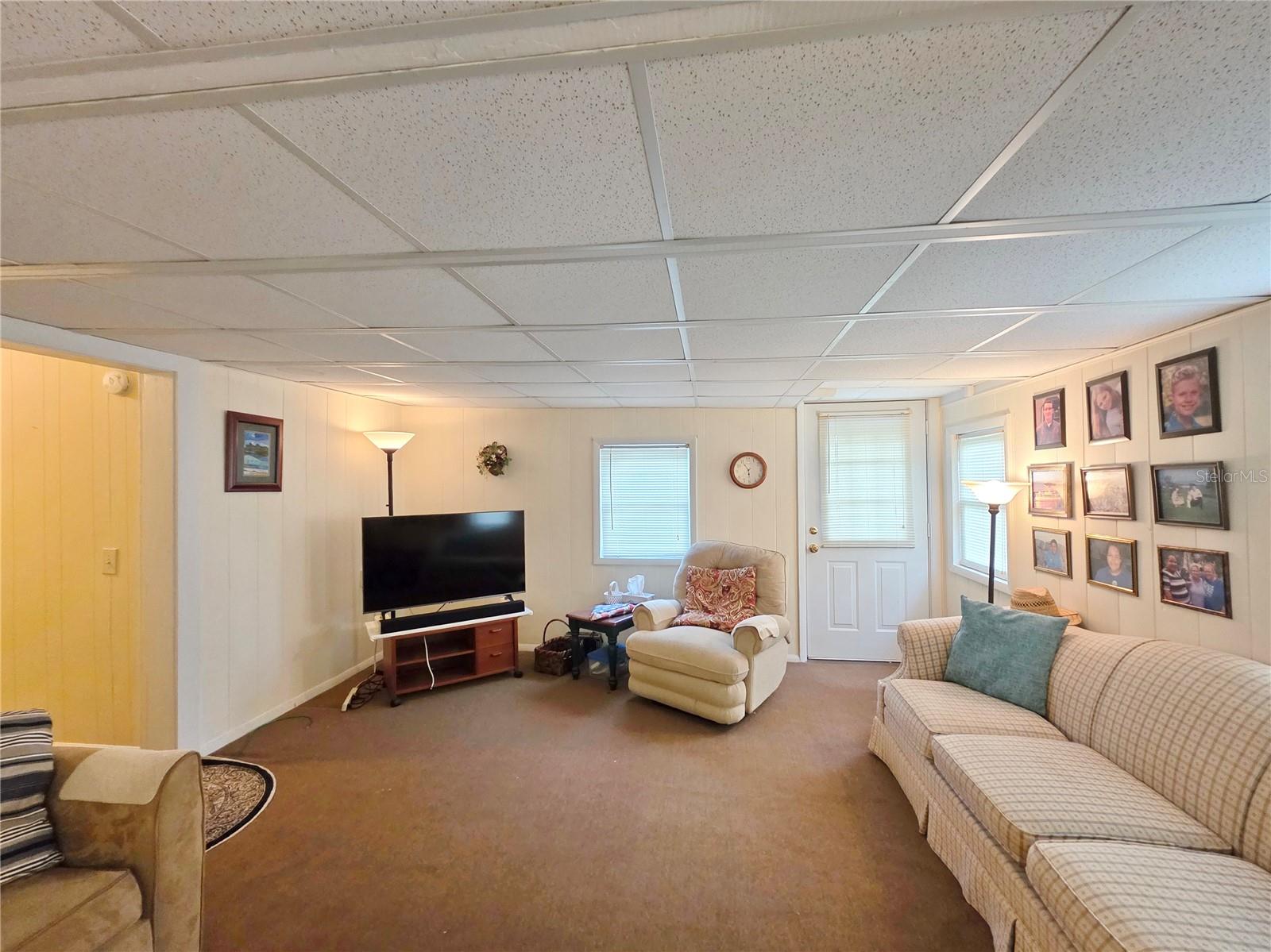 Image 18 of 34 For 1149 6th Street