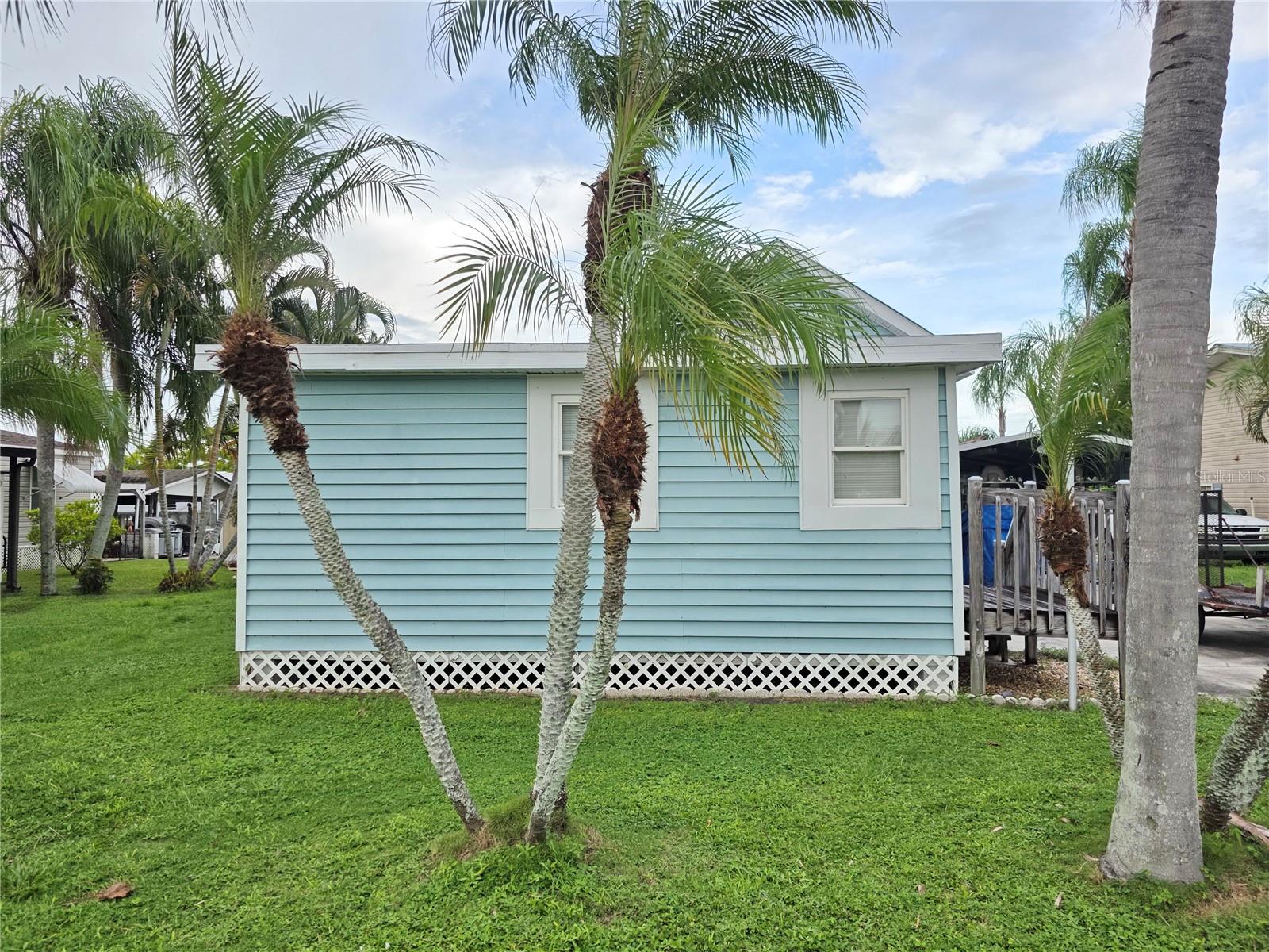 Image 2 of 34 For 1149 6th Street