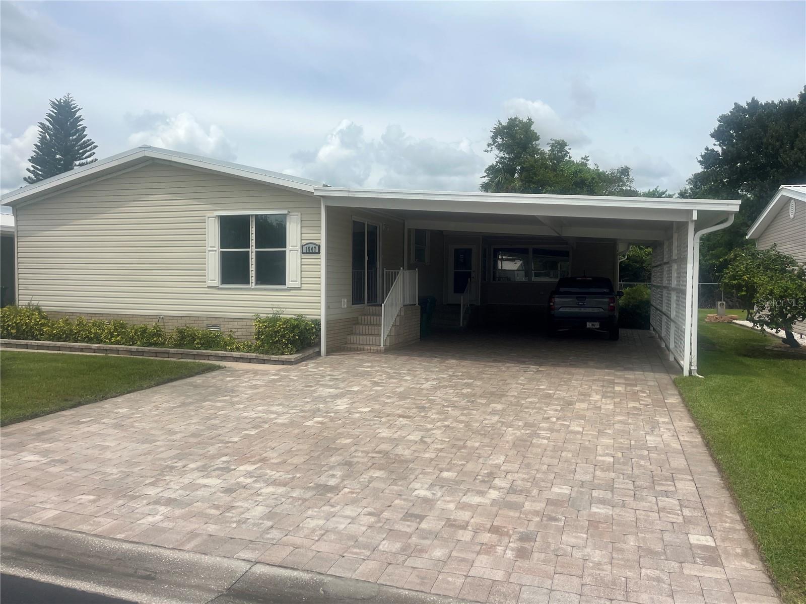 Listing Details for 1547 Sw 35th Circle, OKEECHOBEE, FL 34974