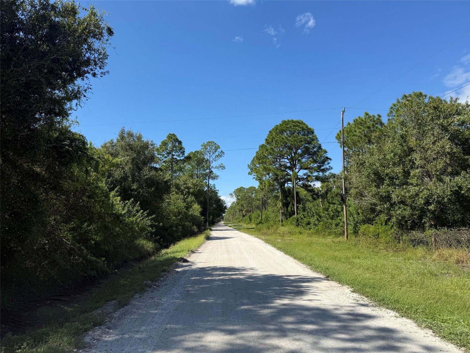 Image 13 of 15 For 1752 Riviera Avenue