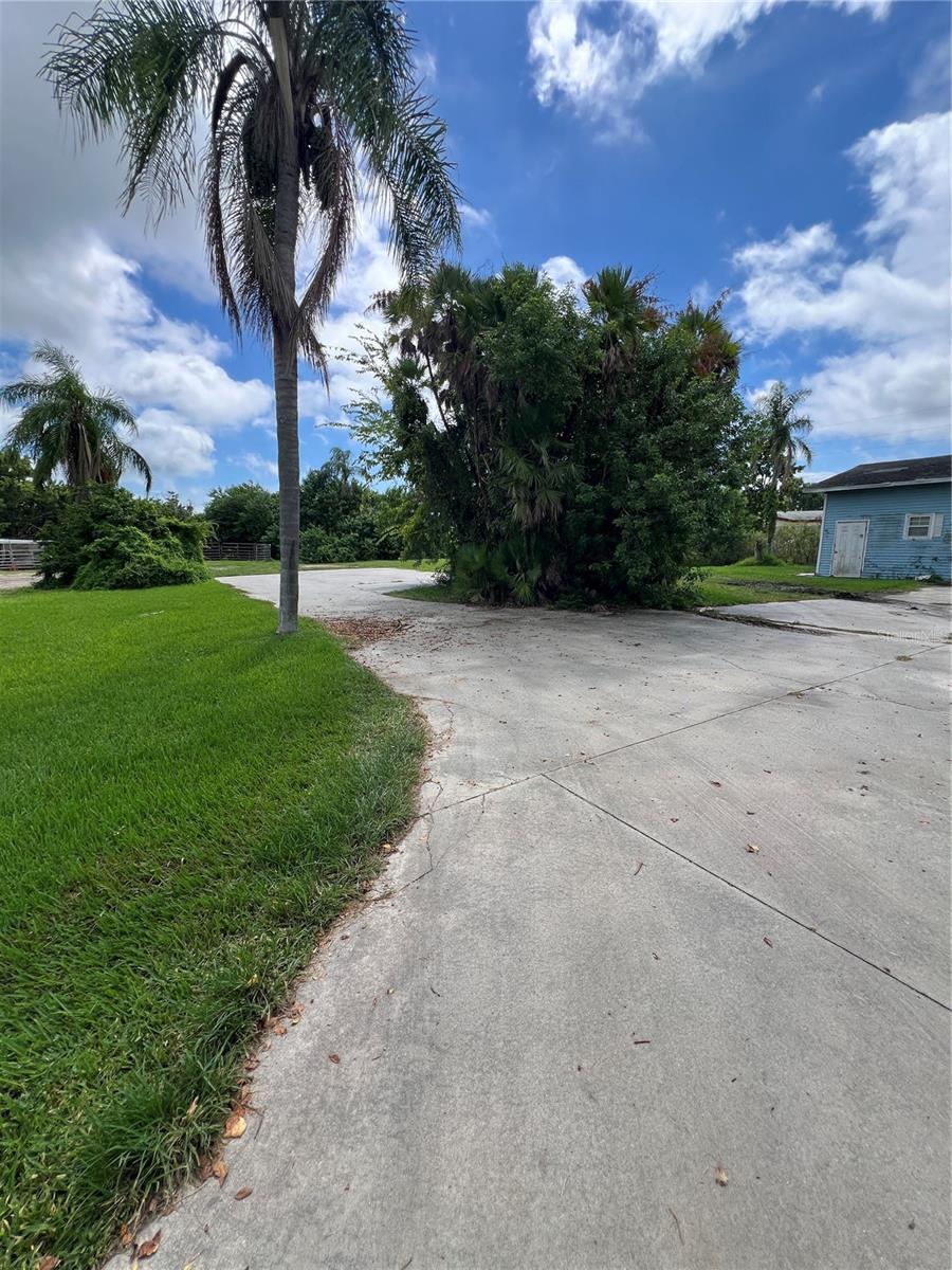 Image 2 of 5 For 4196 11th Way