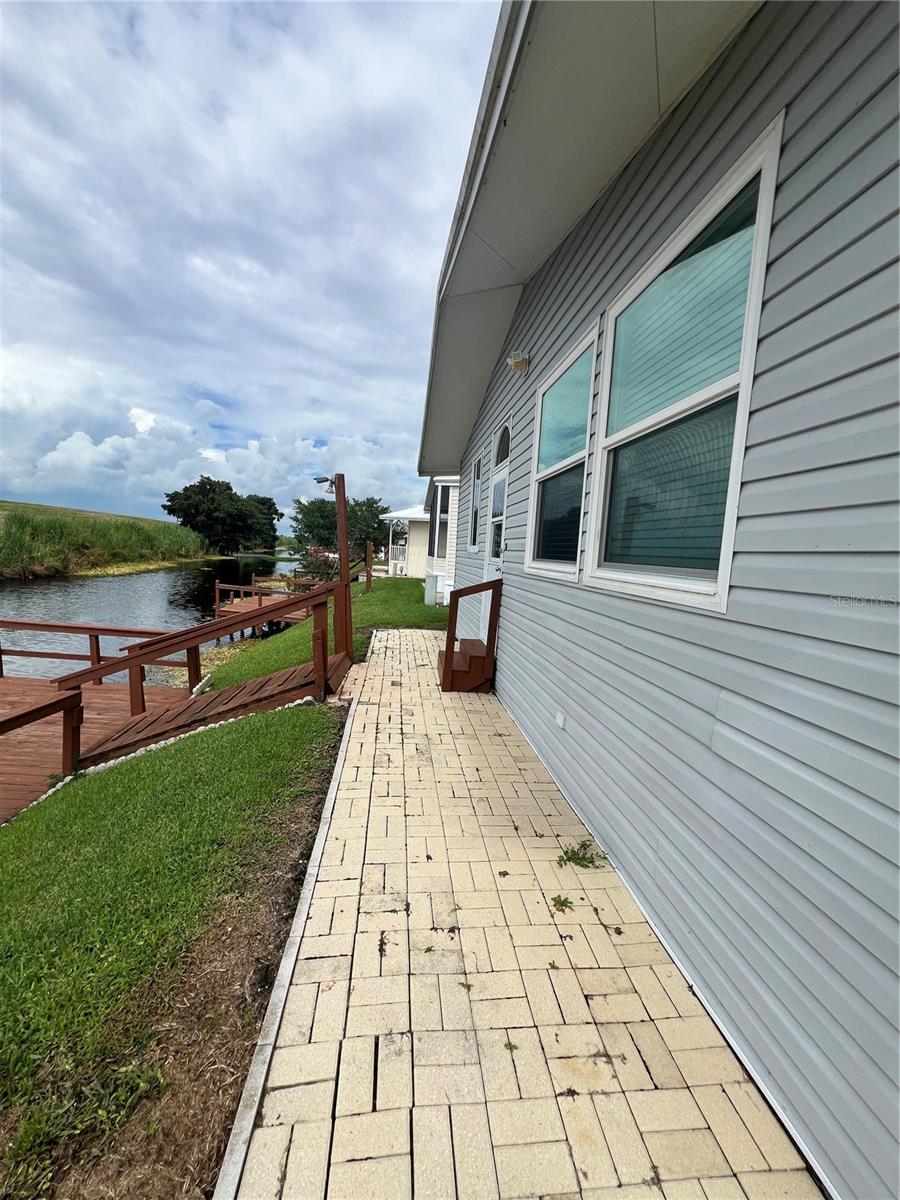 Image 5 of 40 For 5389 64th Avenue