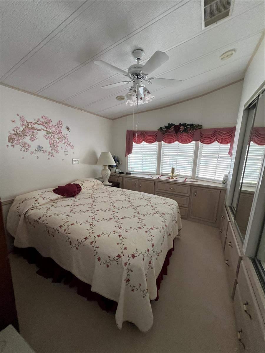 Image 9 of 40 For 5389 64th Avenue