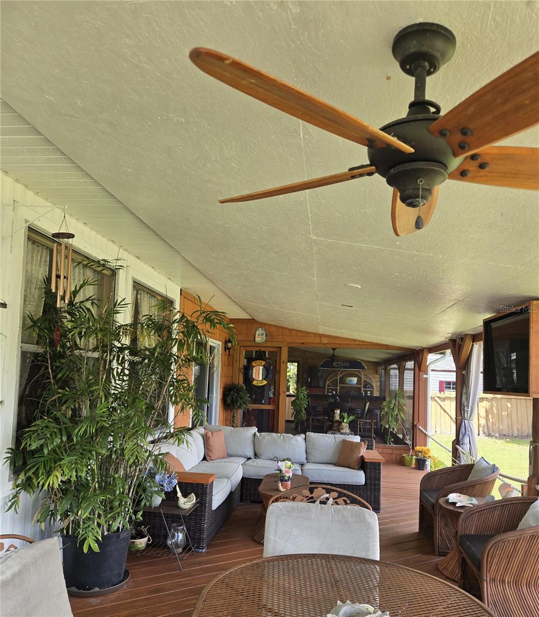 Image 17 of 73 For 601 6th Avenue
