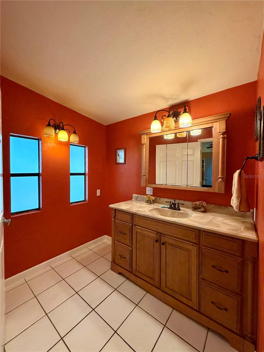 Image 21 of 39 For 1329 44th Boulevard