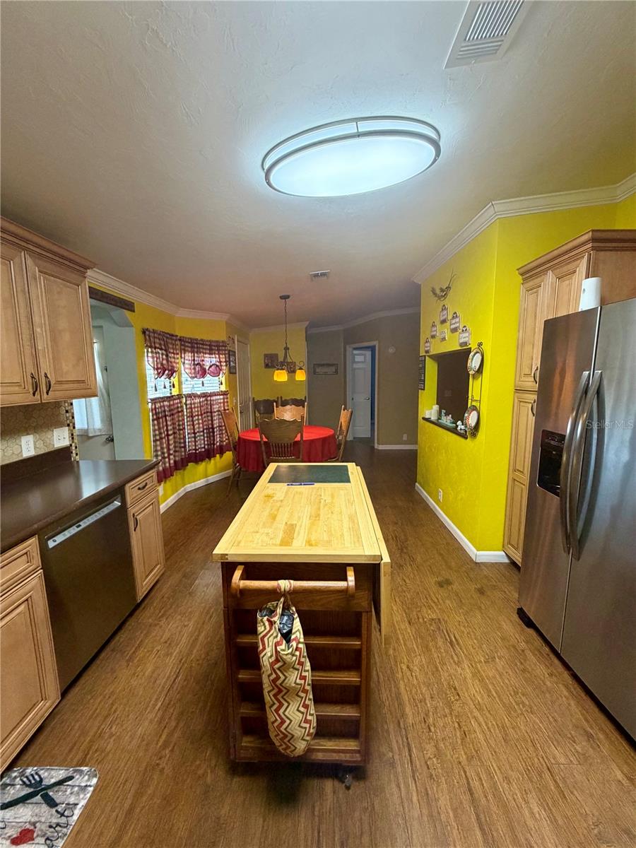 Image 7 of 39 For 1329 44th Boulevard