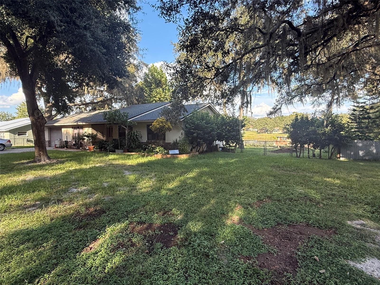 Image 18 of 23 For 2457 Summerwood Point