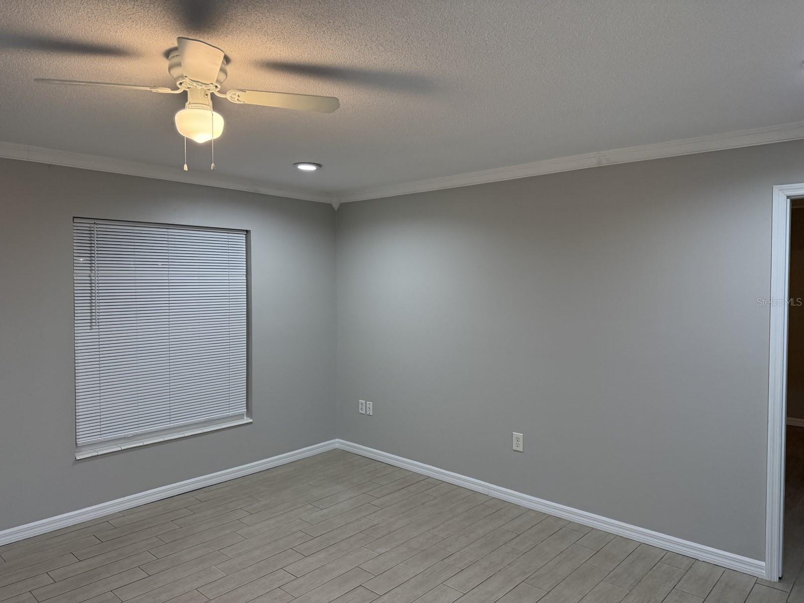 Image 15 of 18 For 595 Columbia Street