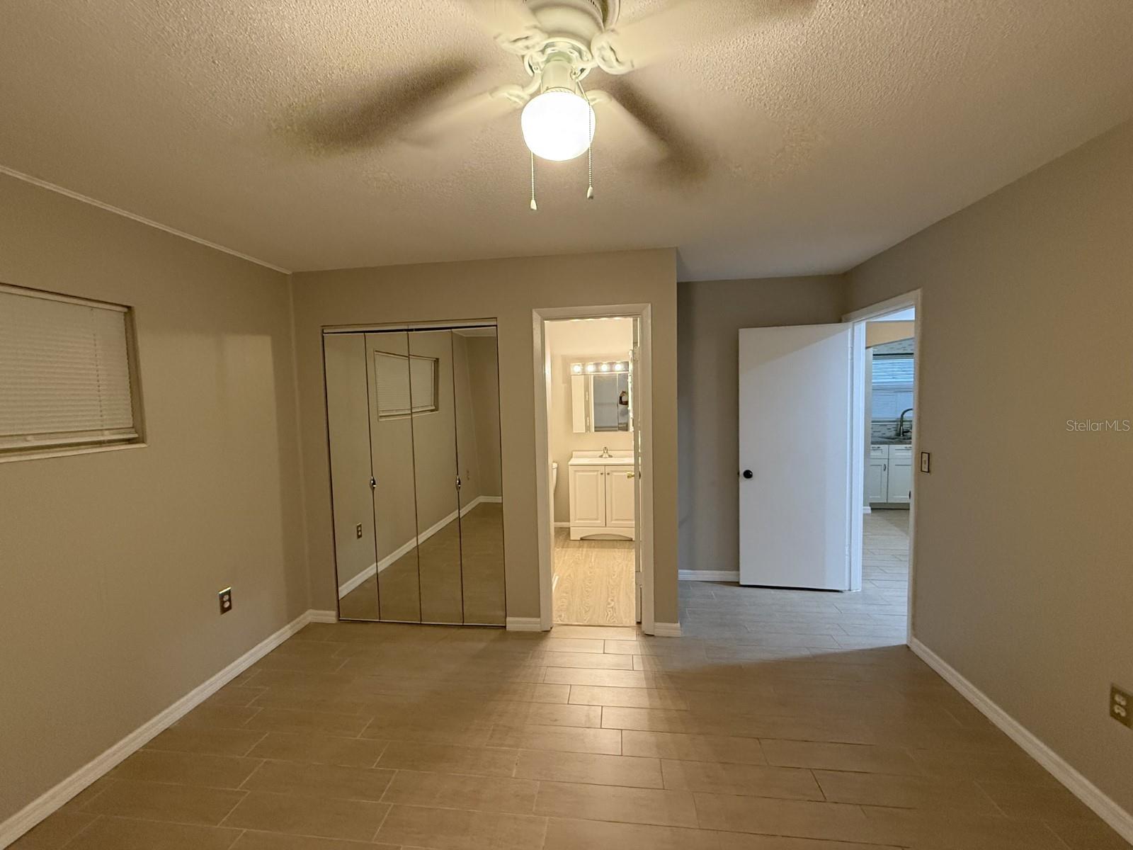 Image 8 of 18 For 595 Columbia Street