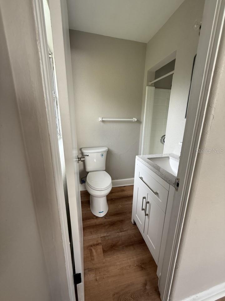 Image 13 of 24 For 5702 Meridian Way